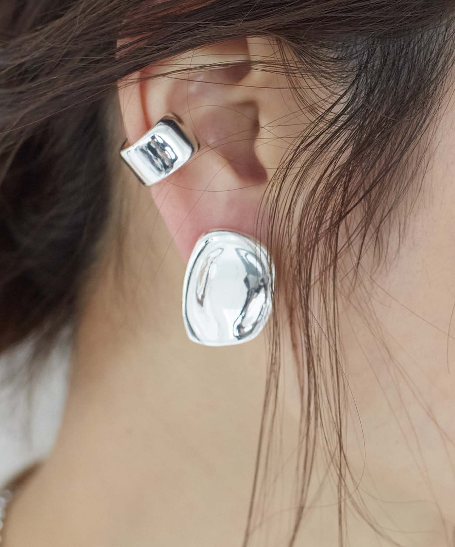 イヤリング Bumpmotif Earring【Nothing And Others/ナッシングアンド