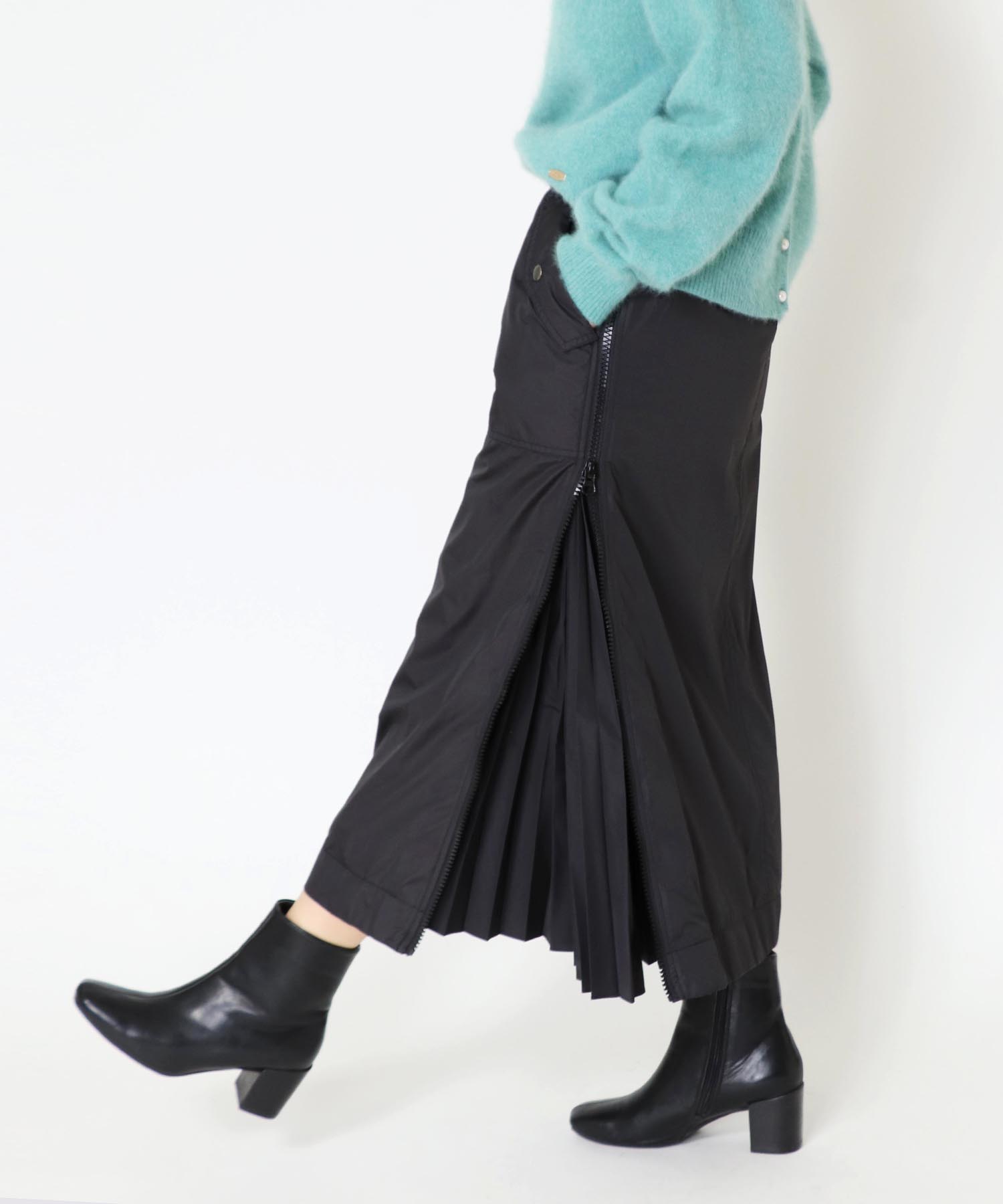 サイドジップアッププリーツスカート | AND ON JIONE STORE 