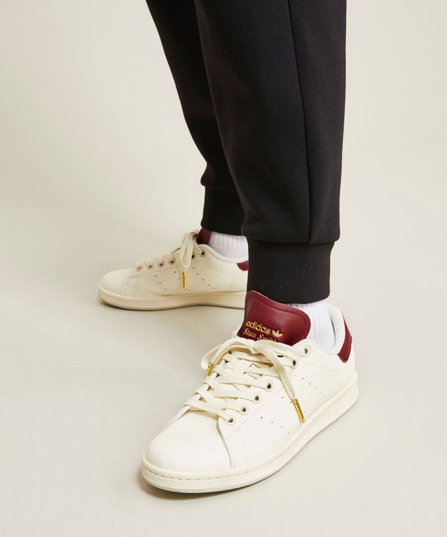 バーガンディーgx44 スニーカー Stan Smith スタンスミス On Jione Store アンドオン ジオン商事公式オンラインストア