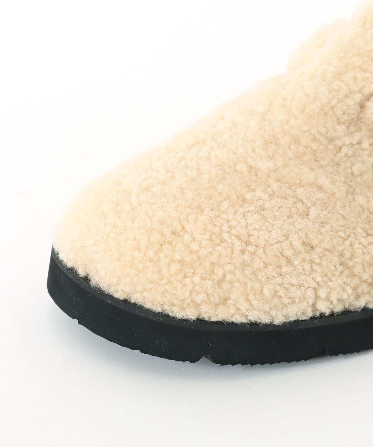 リアルムートンスリッポン