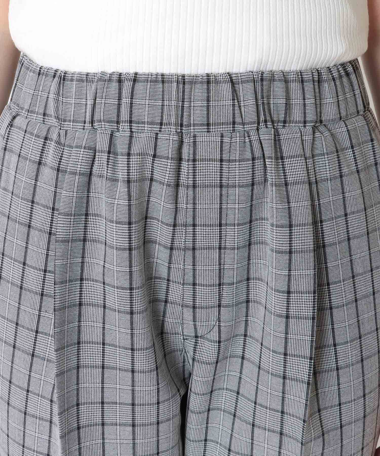 チェック柄タックテーパードパンツ