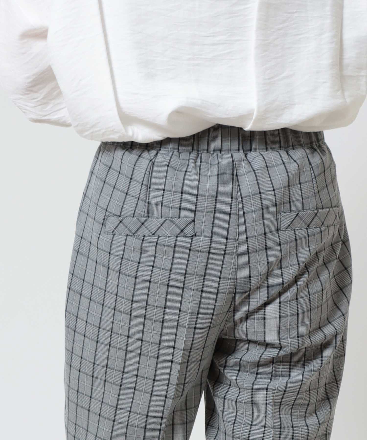 チェック柄タックテーパードパンツ
