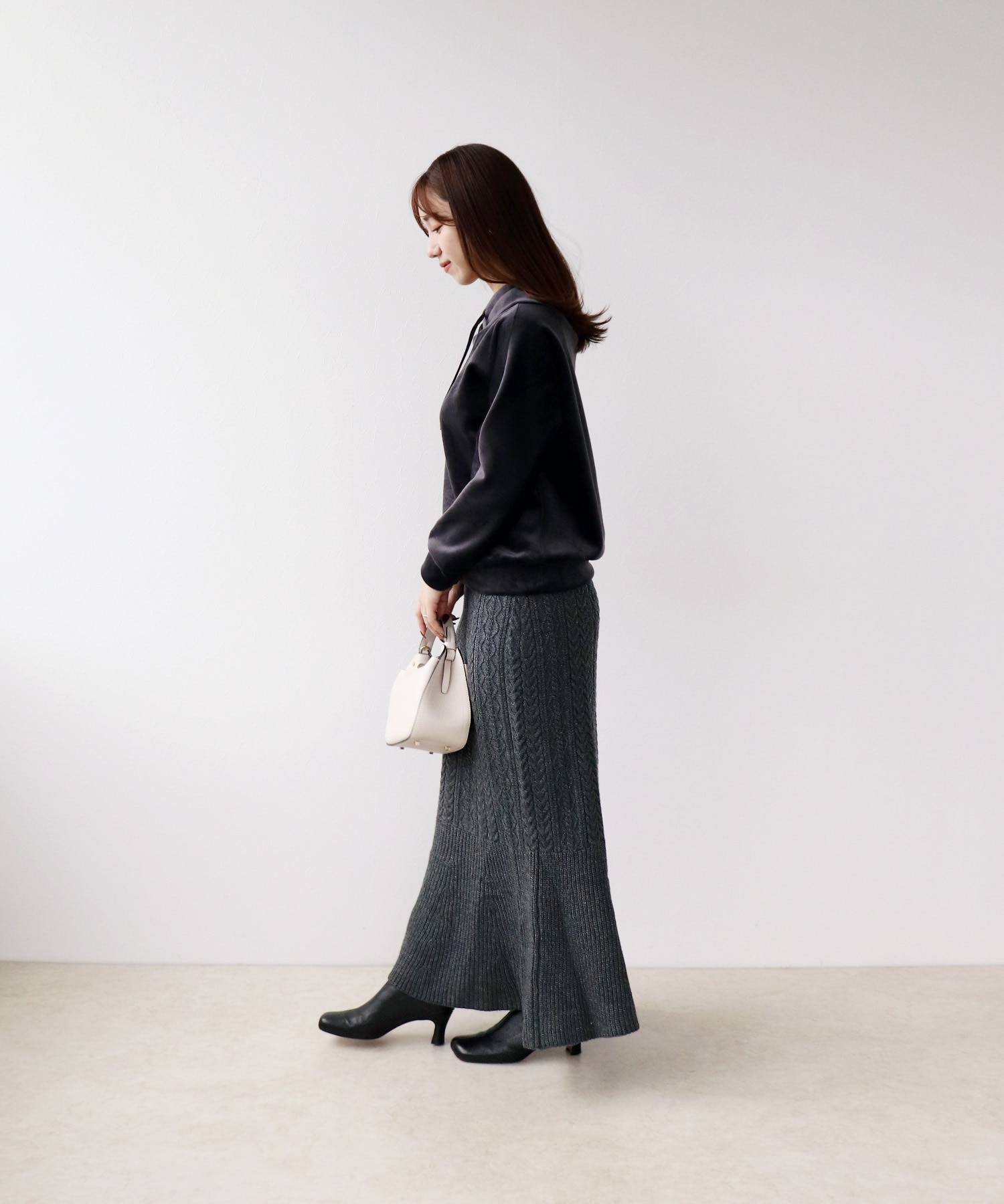 ケーブルマーメイドスカート
