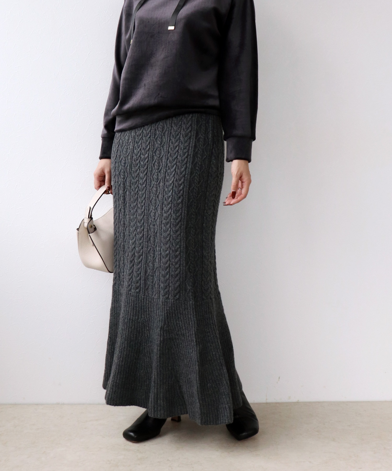 ケーブルマーメイドスカート