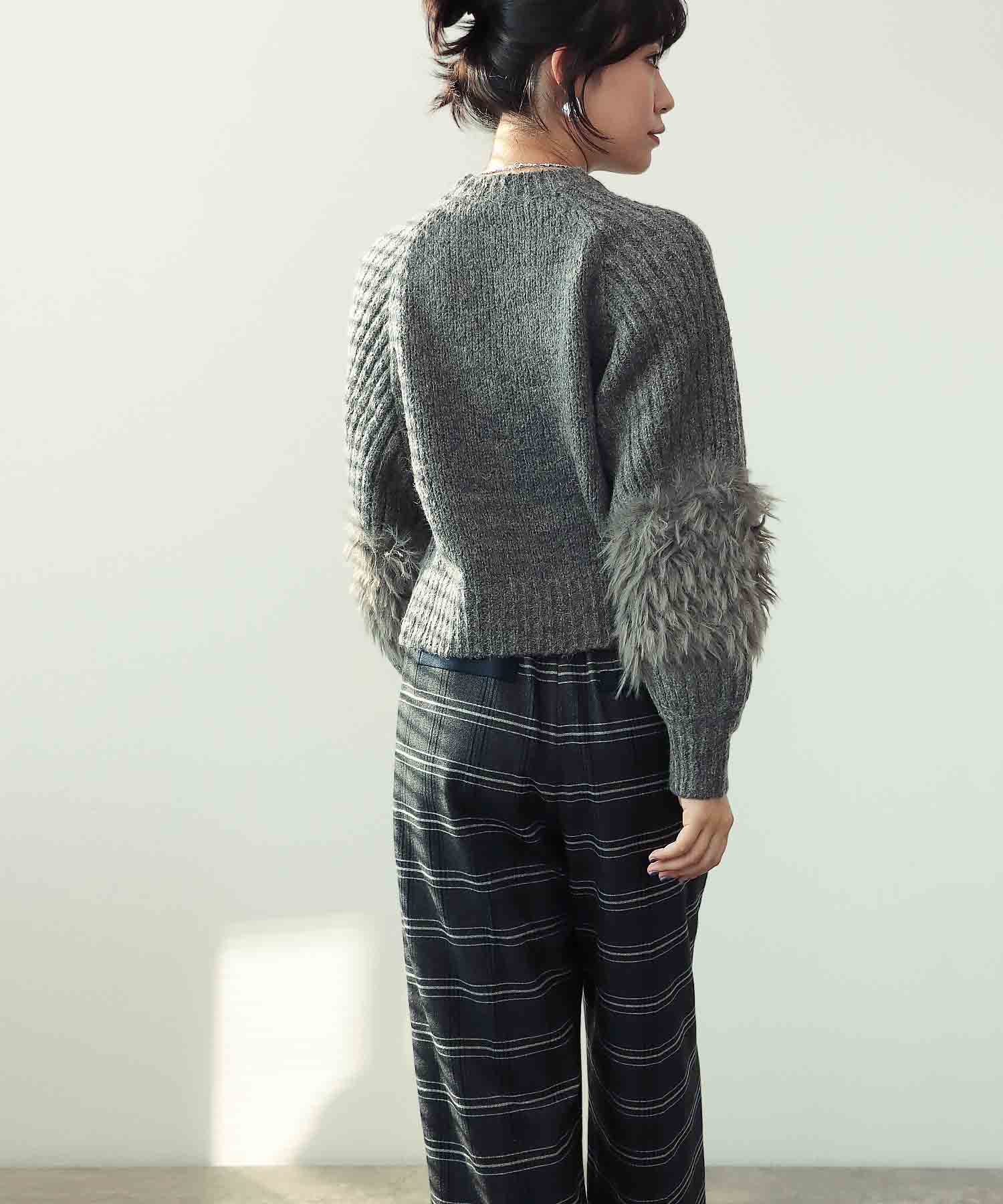 ファースリーブクロップドニット