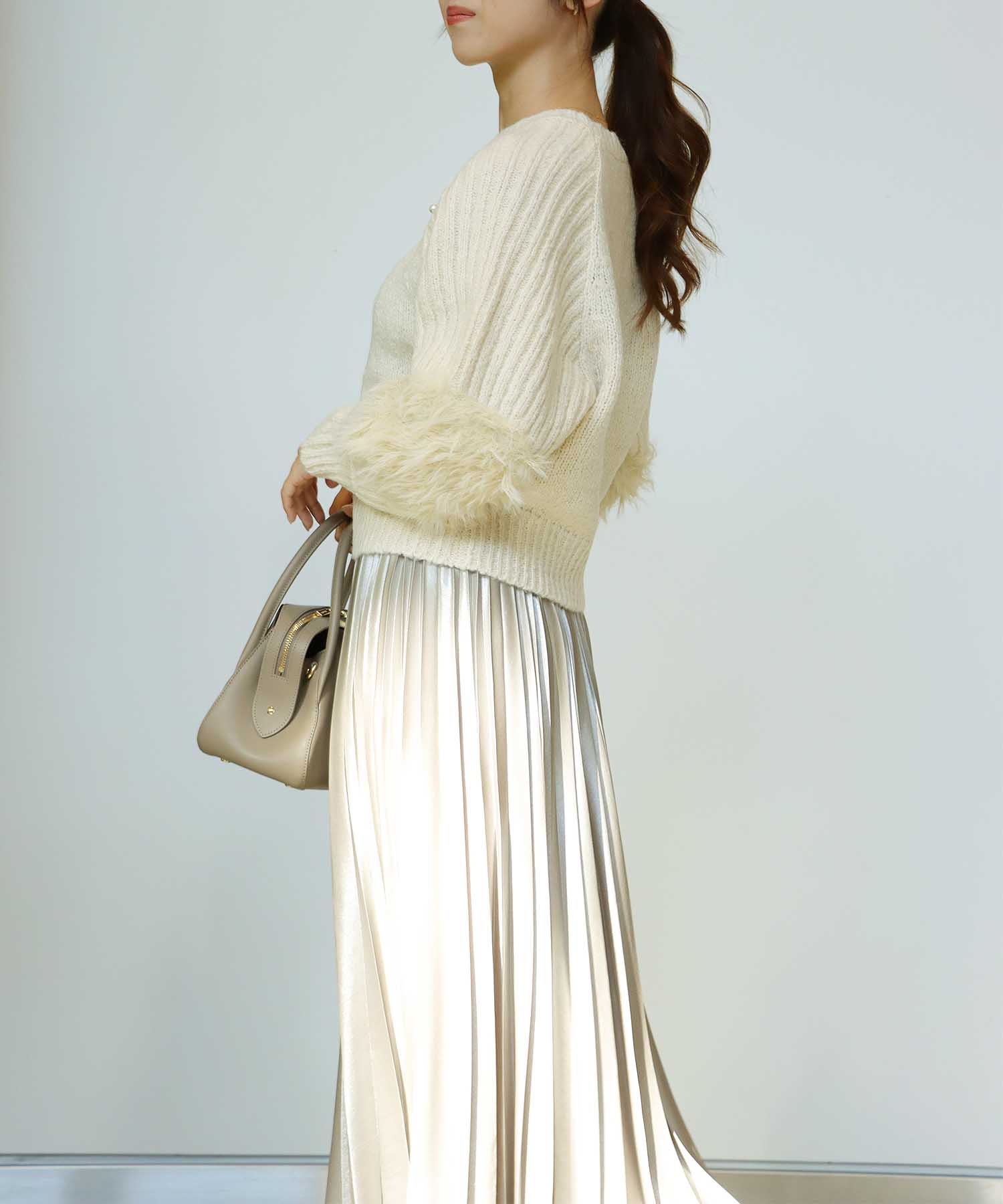 ファースリーブクロップドニット