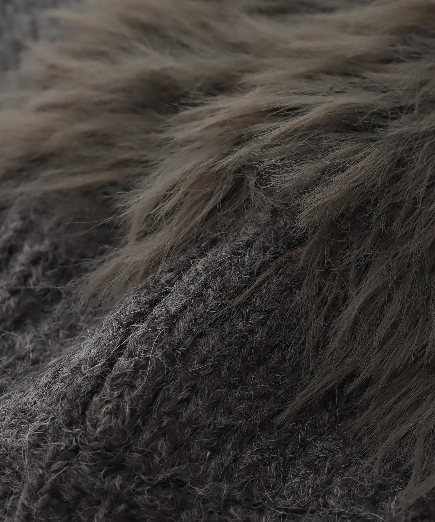 ファースリーブクロップドニット