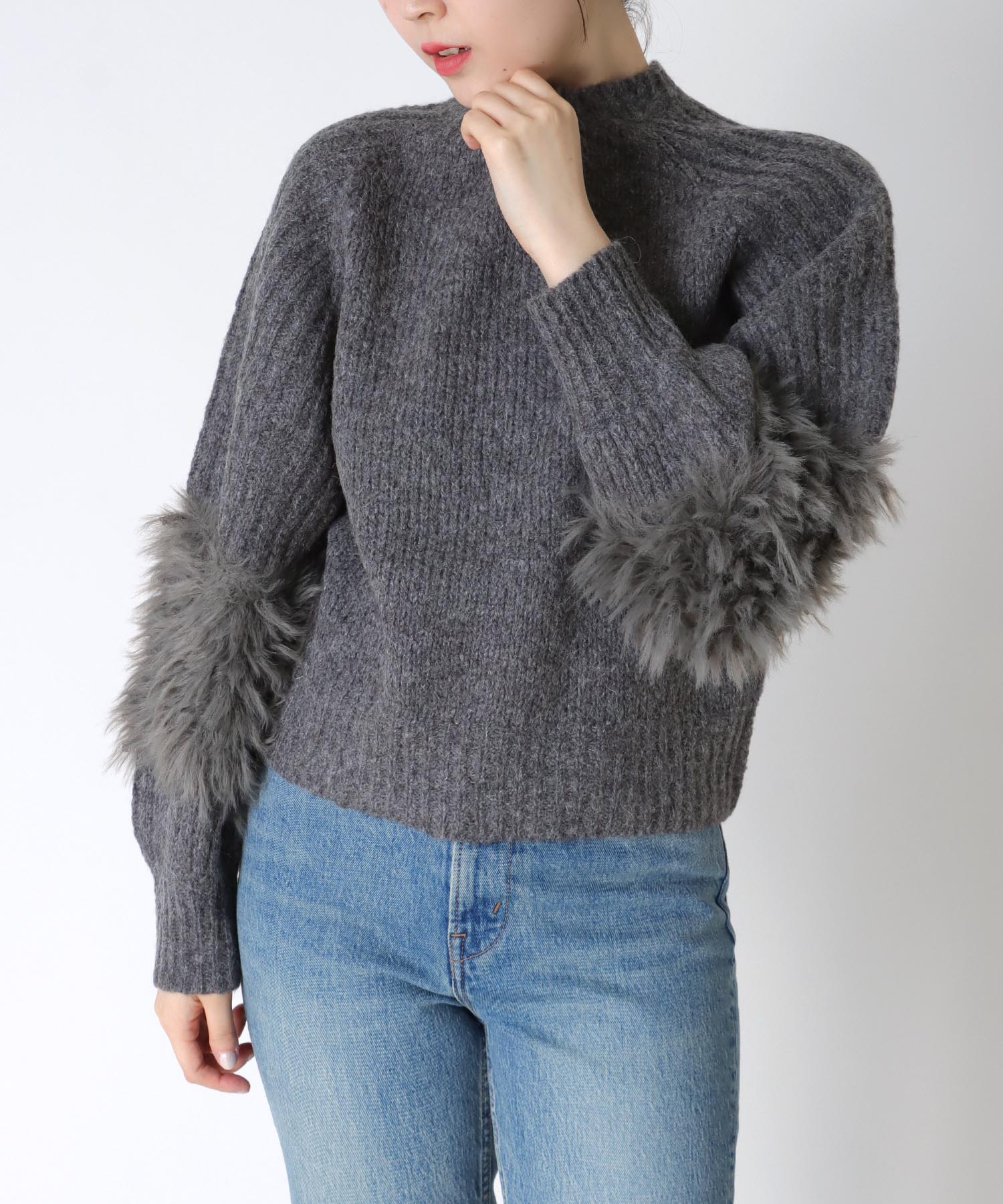 ファースリーブクロップドニット