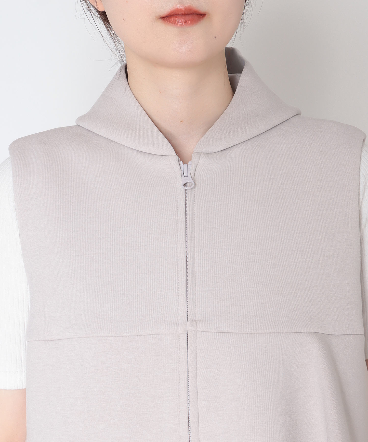 エアクッション ロング アシメフリルベスト