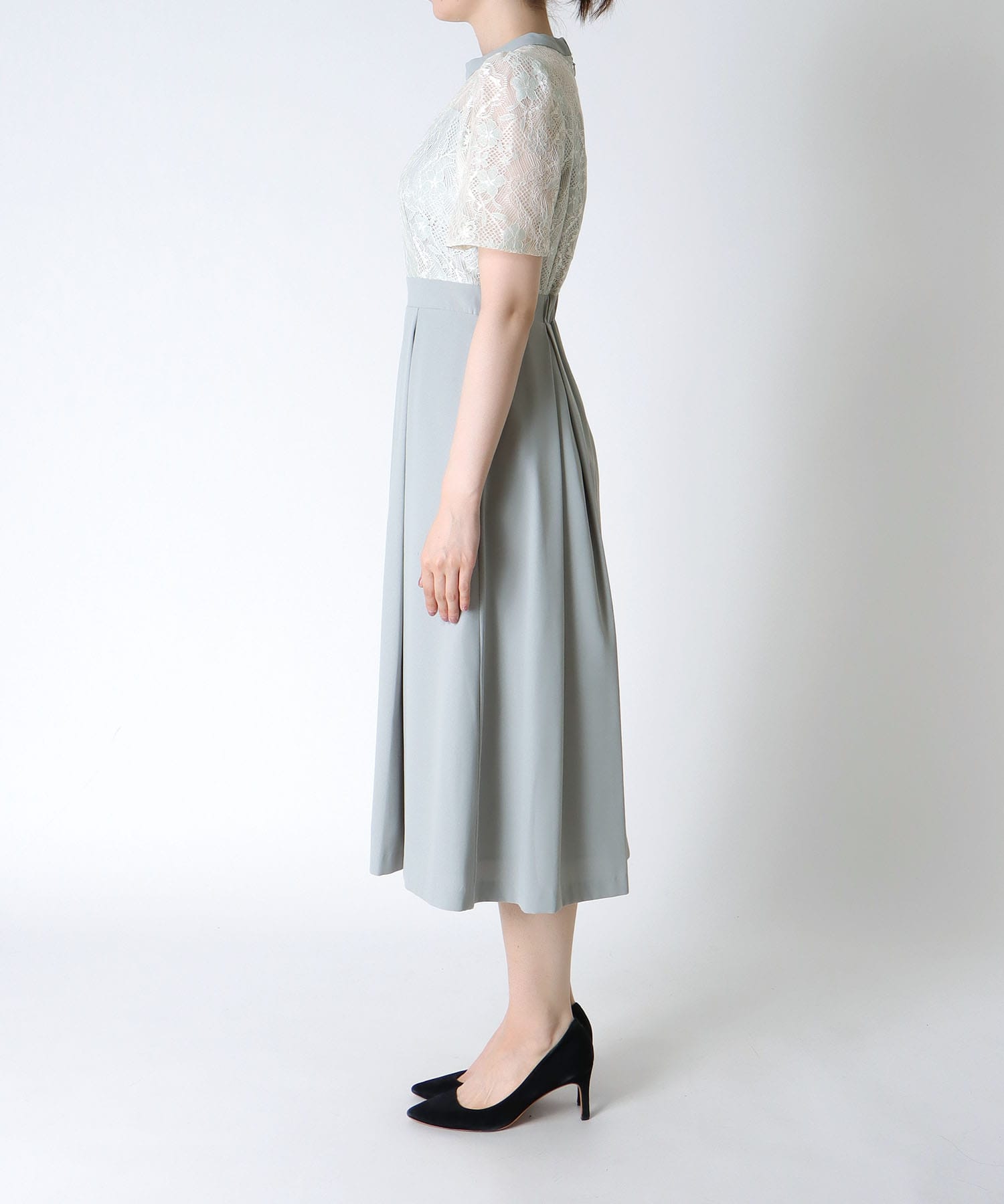 レース×サテンコンビネーションドレス