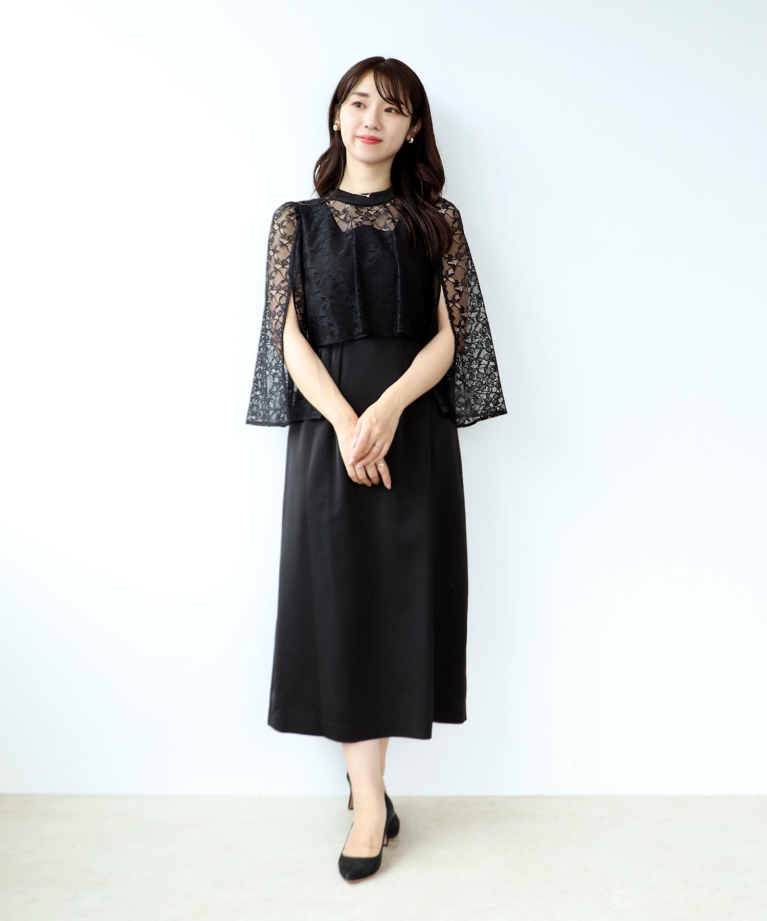 レースケープ風×マットサテンワンピース | AND ON JIONE STORE