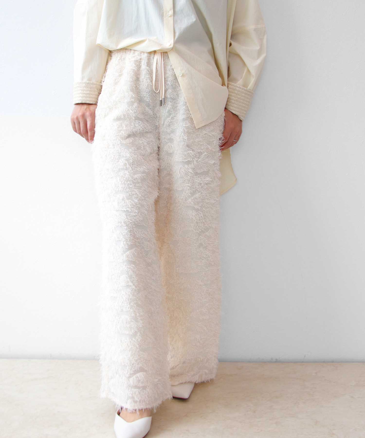 シアーカットジャカードワイドパンツ