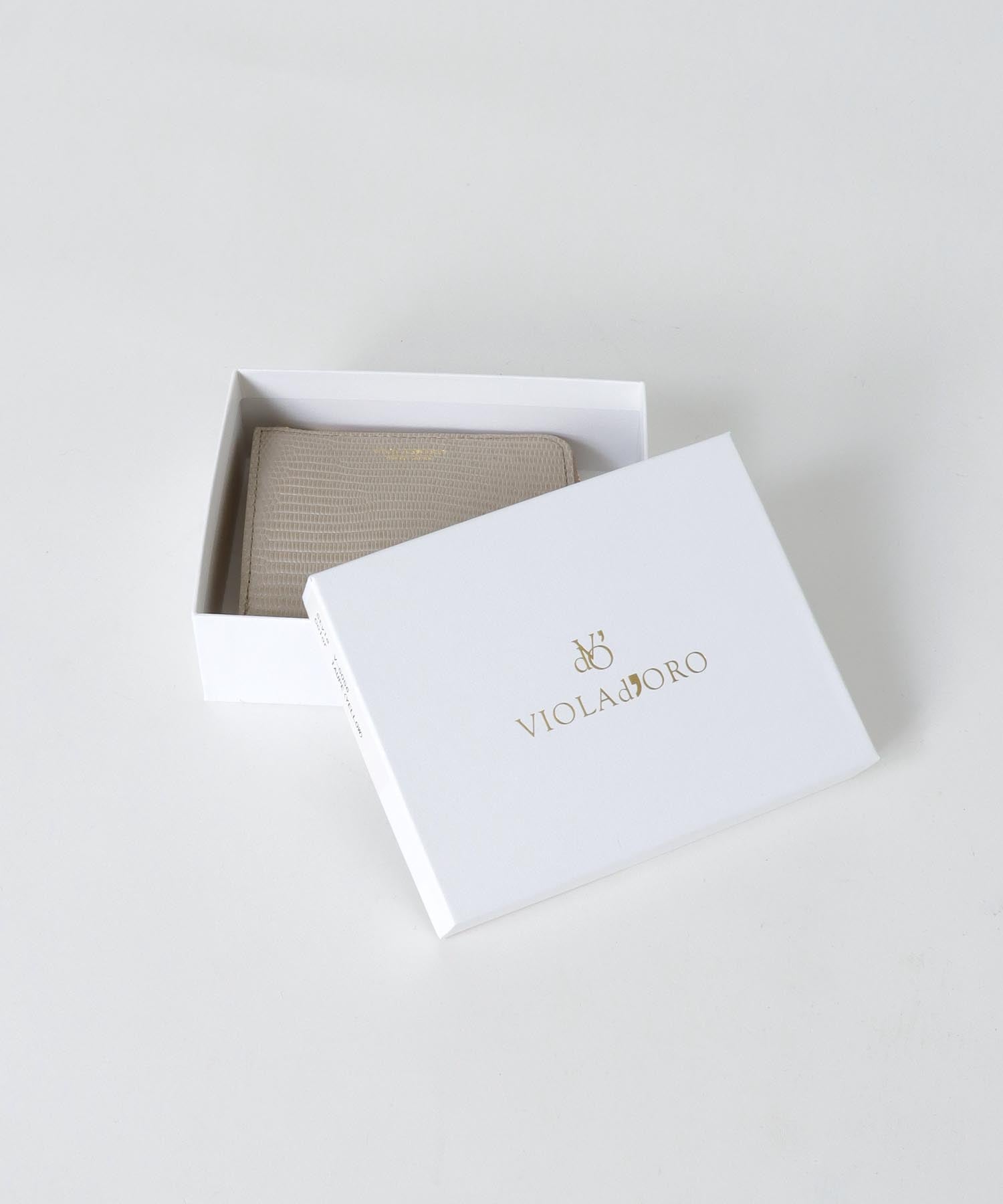 リザード型押しレザー 二つ折りL字型財布【VIOLAd'ORO/ヴィオラドーロ】