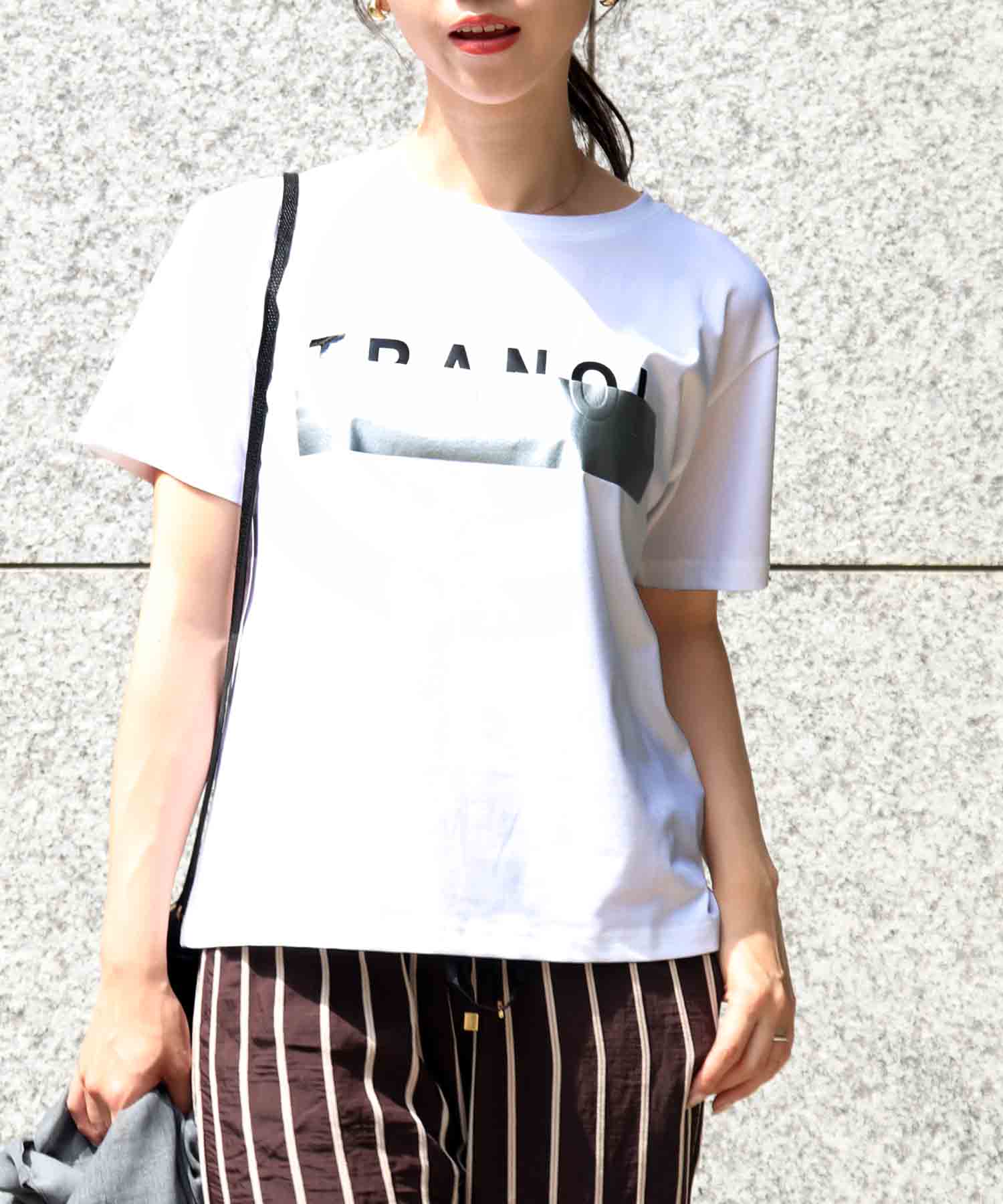 TRANOIプリント Tシャツ