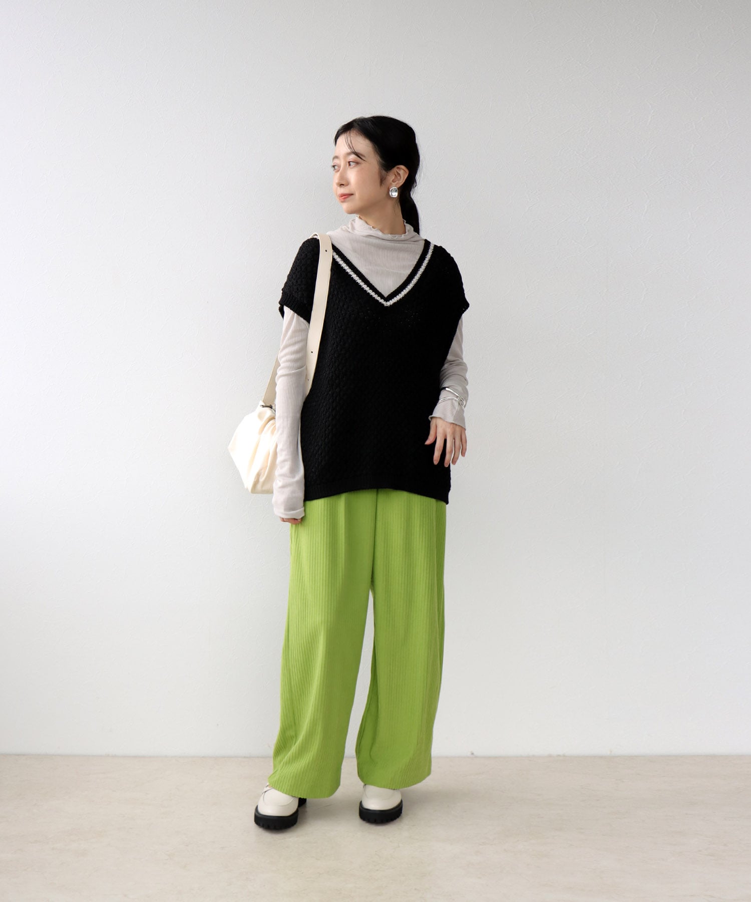 ストレッチコーデュロイイージーパンツ