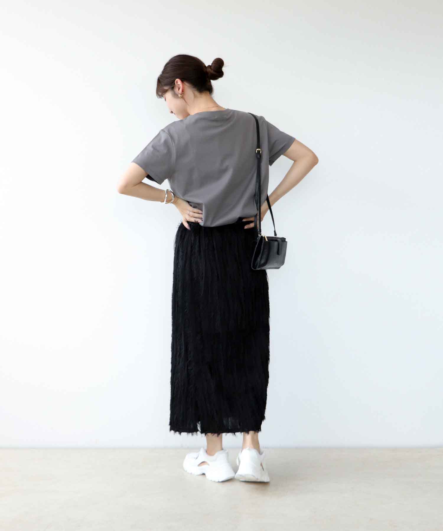 ハート刺繍Tシャツ