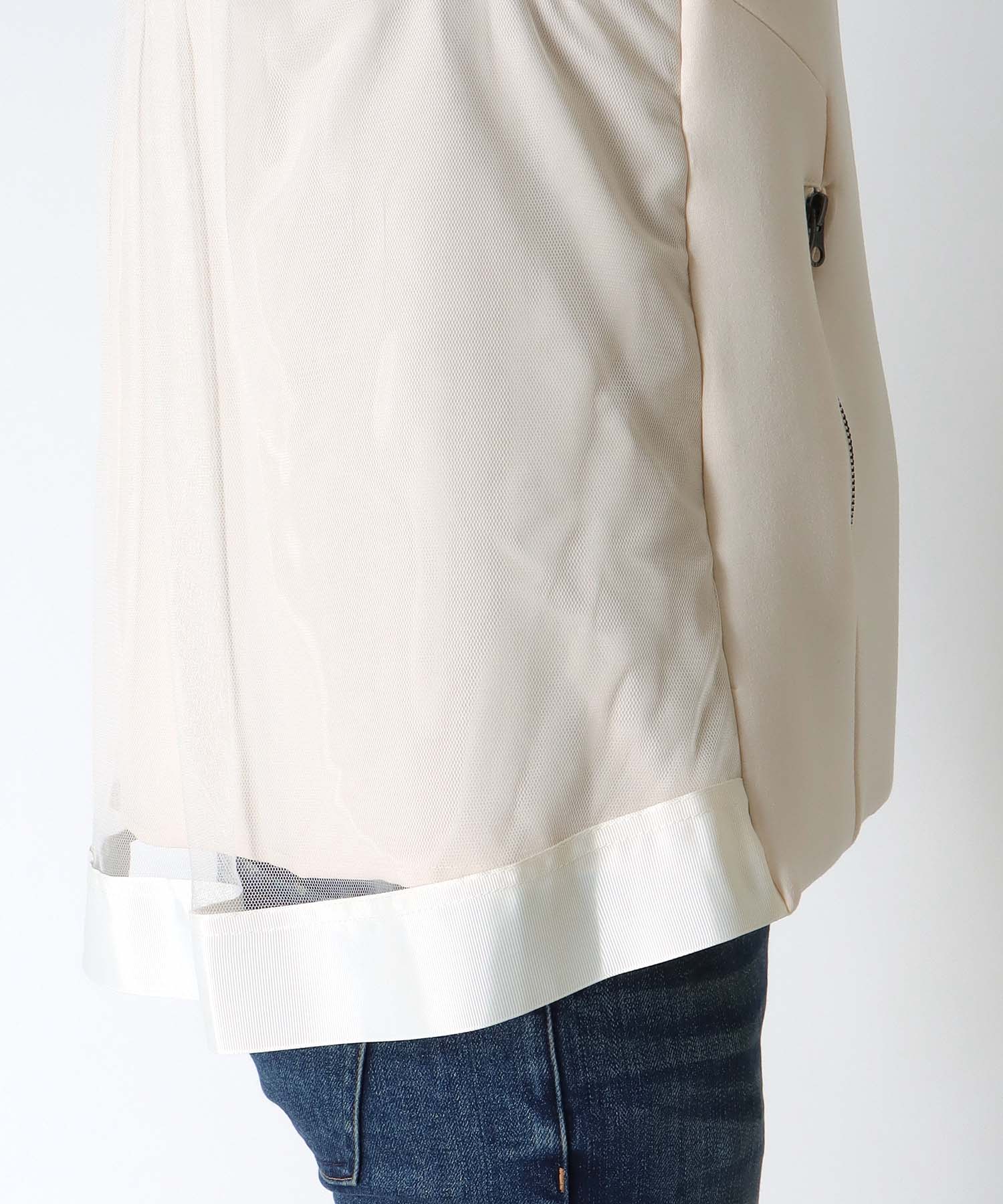 ダンボール異素材切替バックチュールベスト