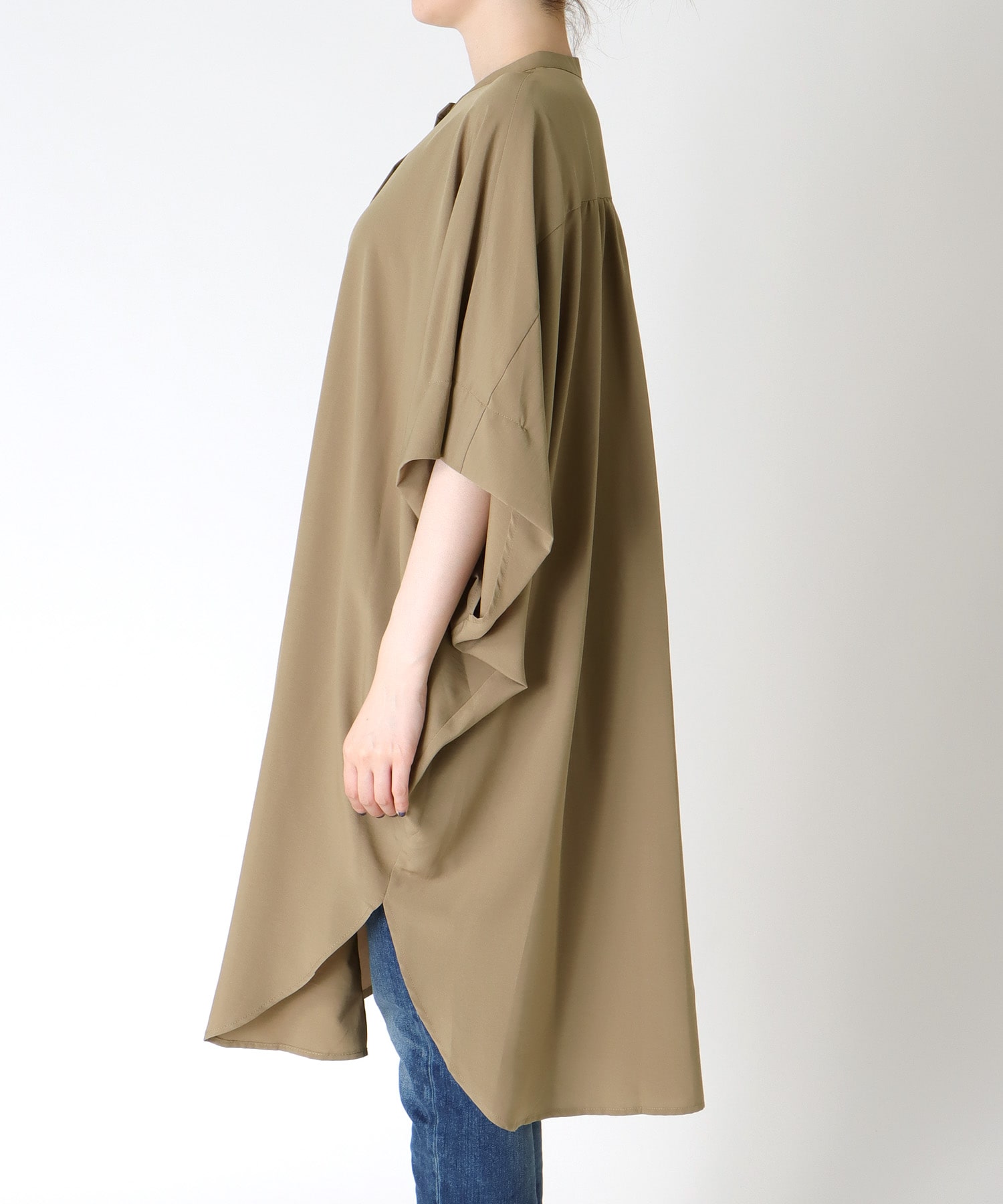 ドレープロングシャツ
