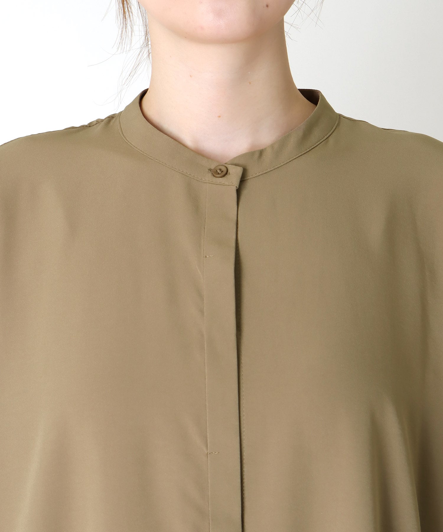 ドレープロングシャツ