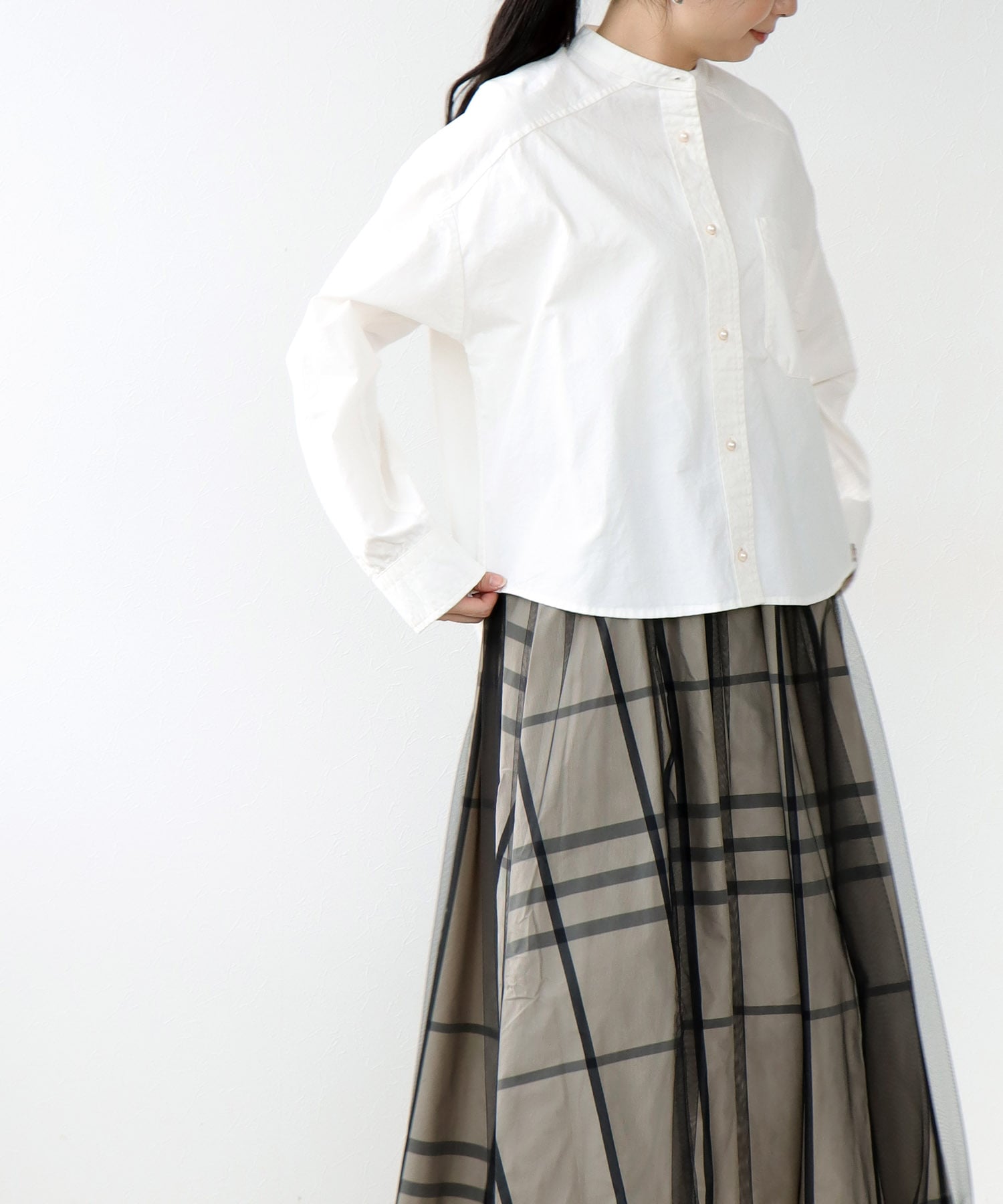 綿ツイル ノーカラーシャツブラウス
