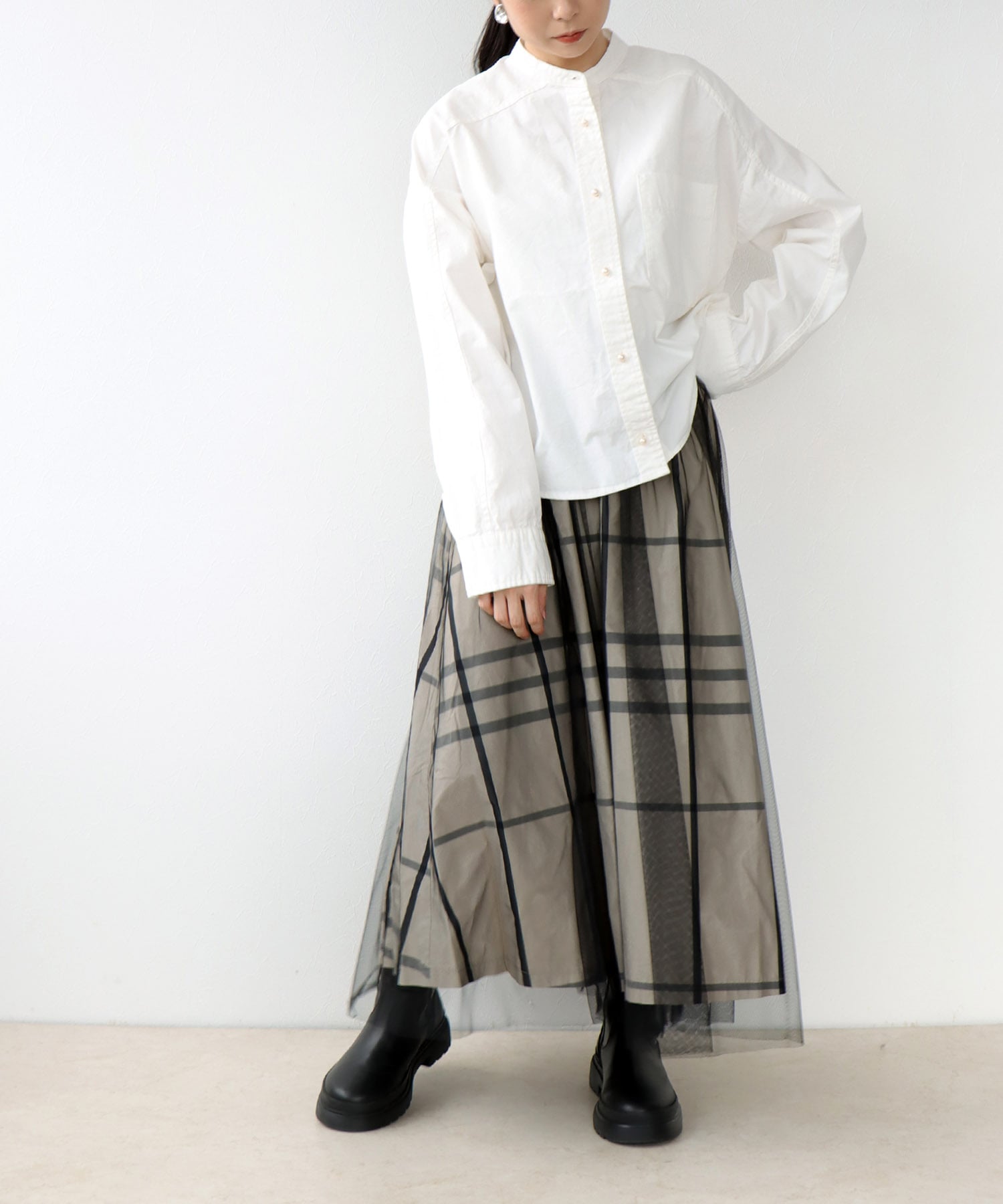 綿ツイル ノーカラーシャツブラウス