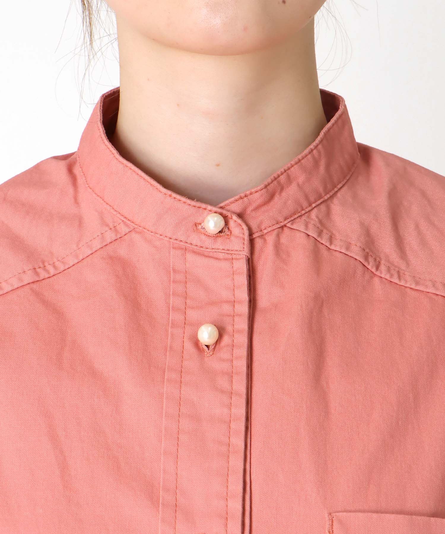 綿ツイル ノーカラーシャツブラウス