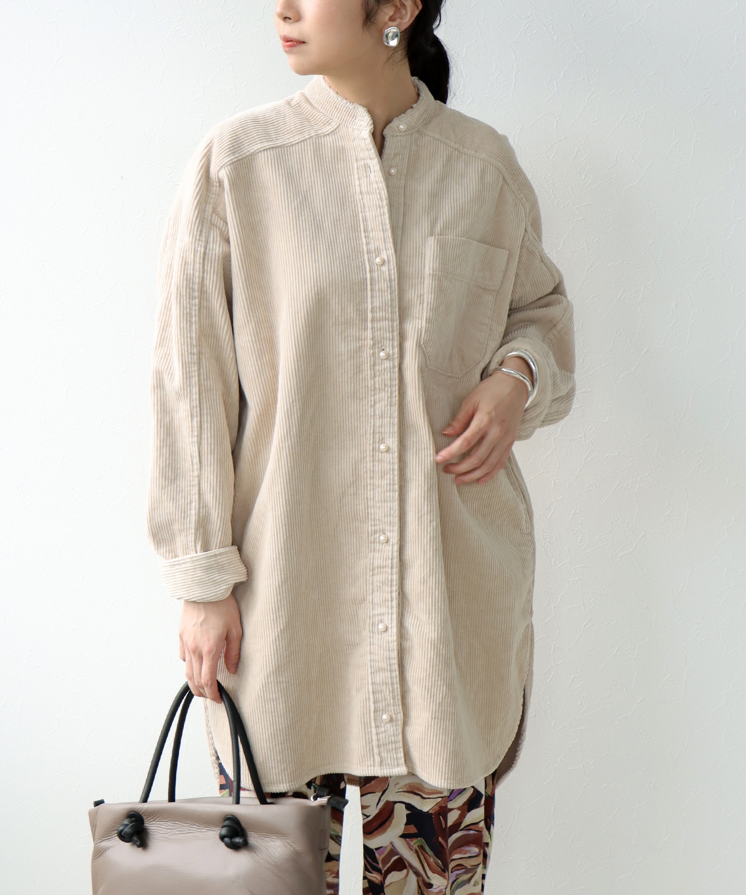 コーデュロイ ノーカラーシャツ