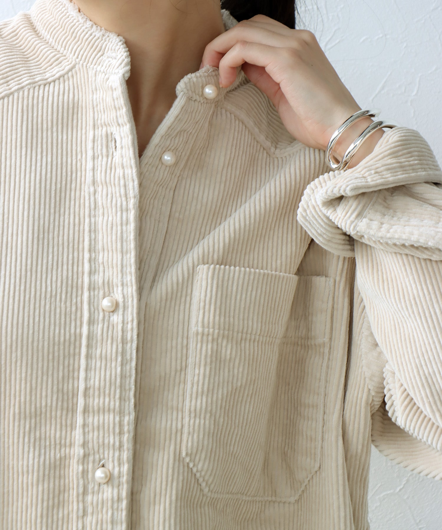 コーデュロイ ノーカラーシャツ