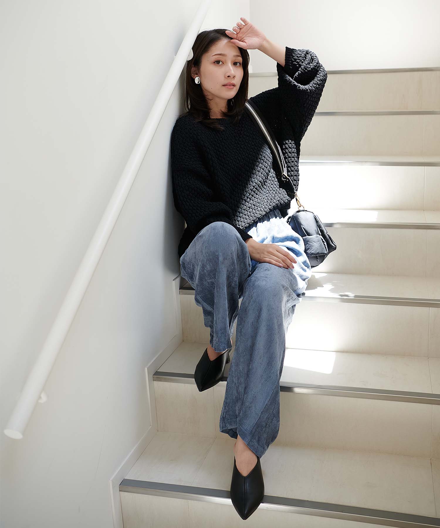 ポインテッドトゥミュール