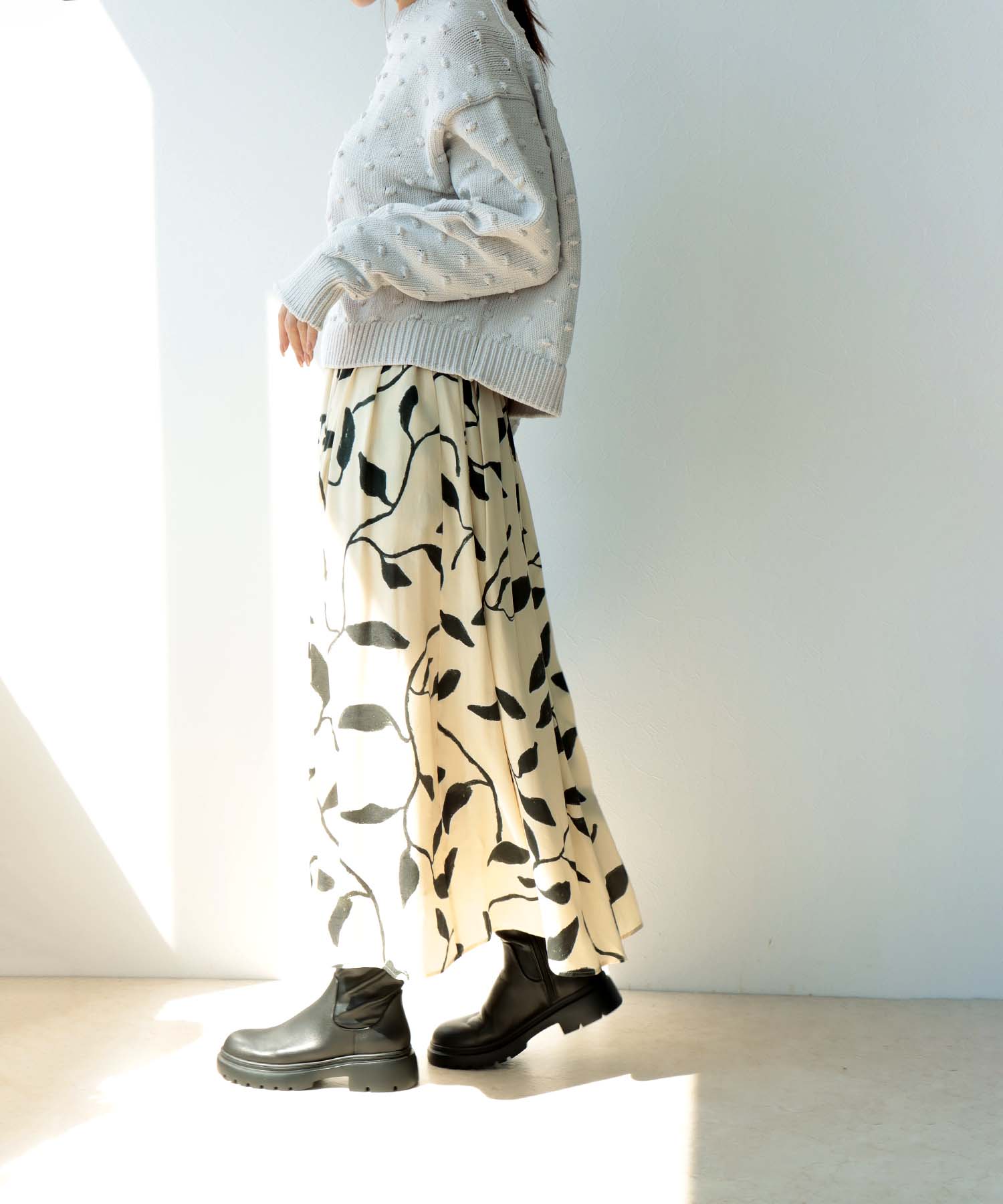 ボリュームソールストレッチショートブーツ