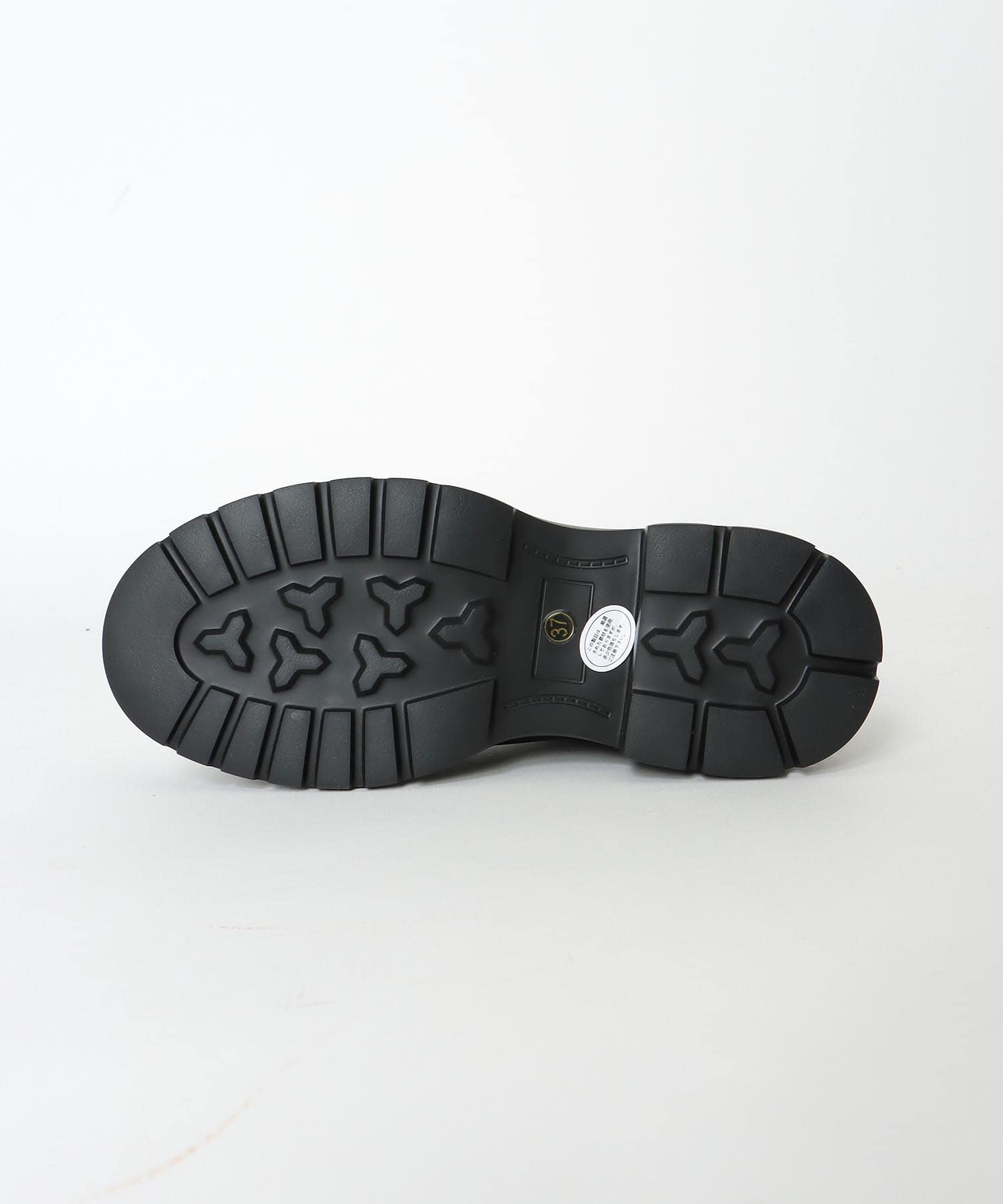 ボリュームソールストレッチショートブーツ