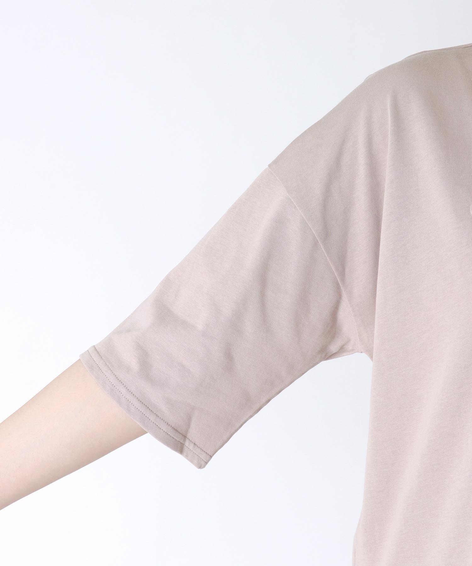 エンボスロゴ バックテープ Tシャツ
