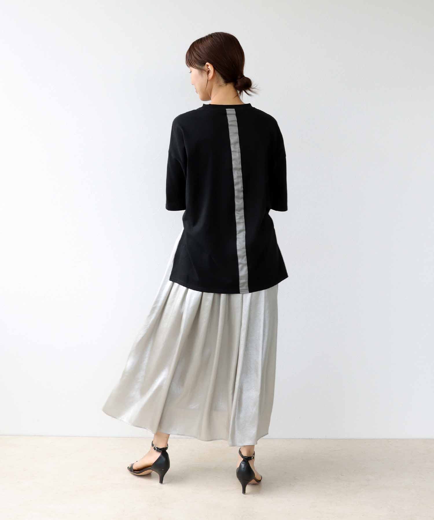 エンボスロゴ バックテープ Tシャツ
