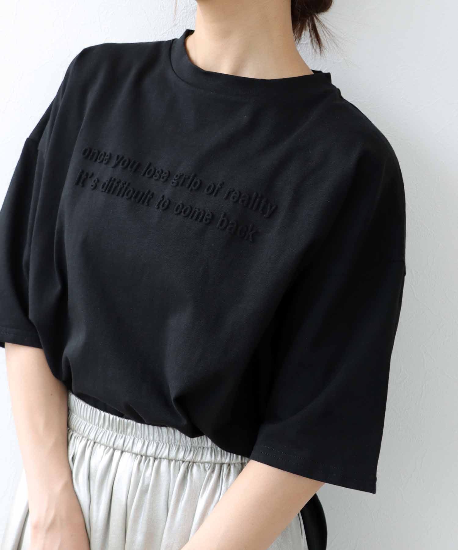 エンボスロゴ バックテープ Tシャツ