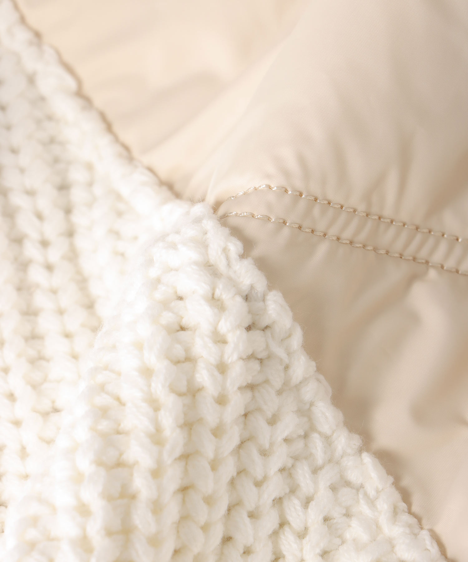 ニットドッキングハイネックジャケット