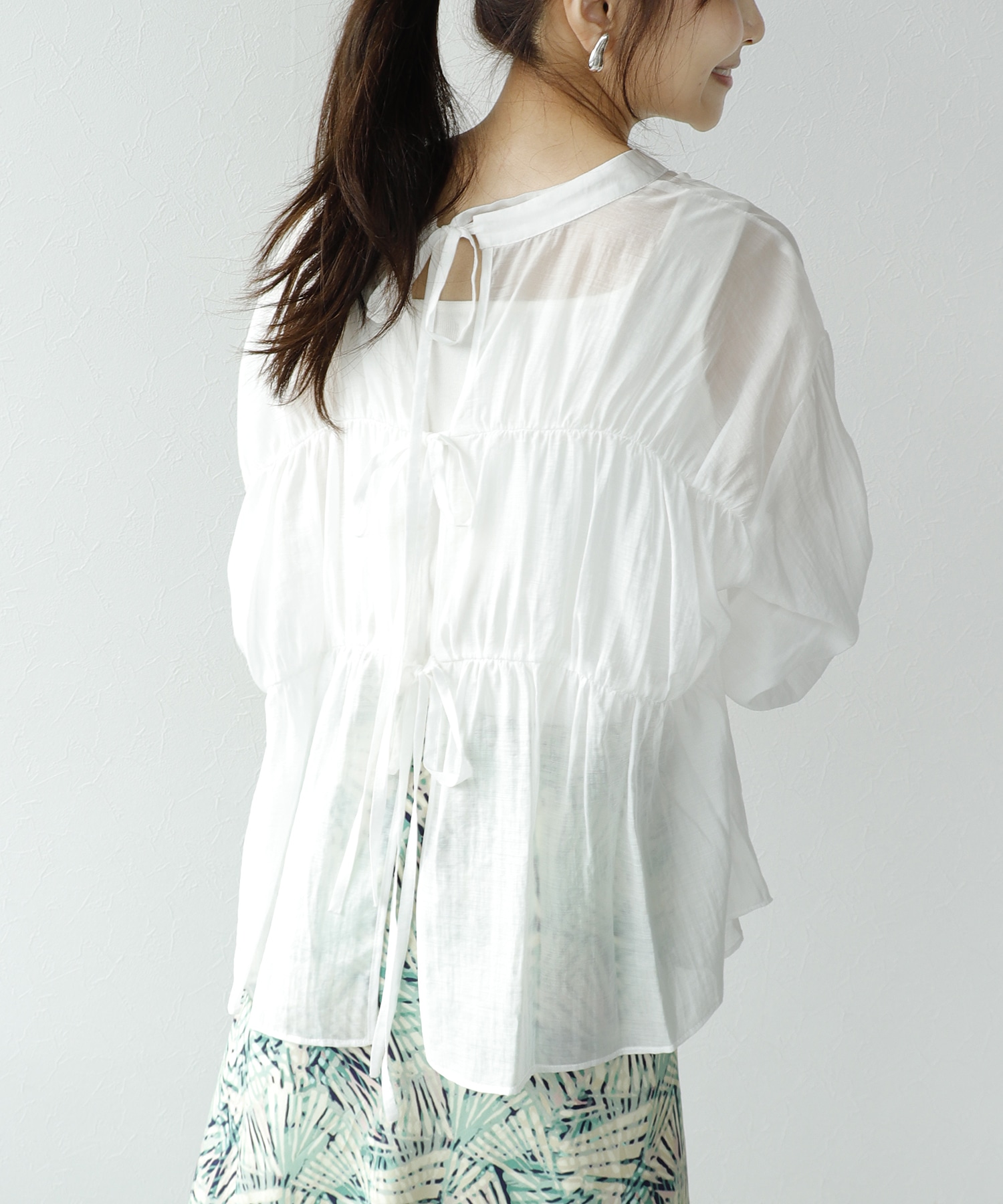 前後2wayリボンブラウス | AND ON JIONE STORE（アンドオン