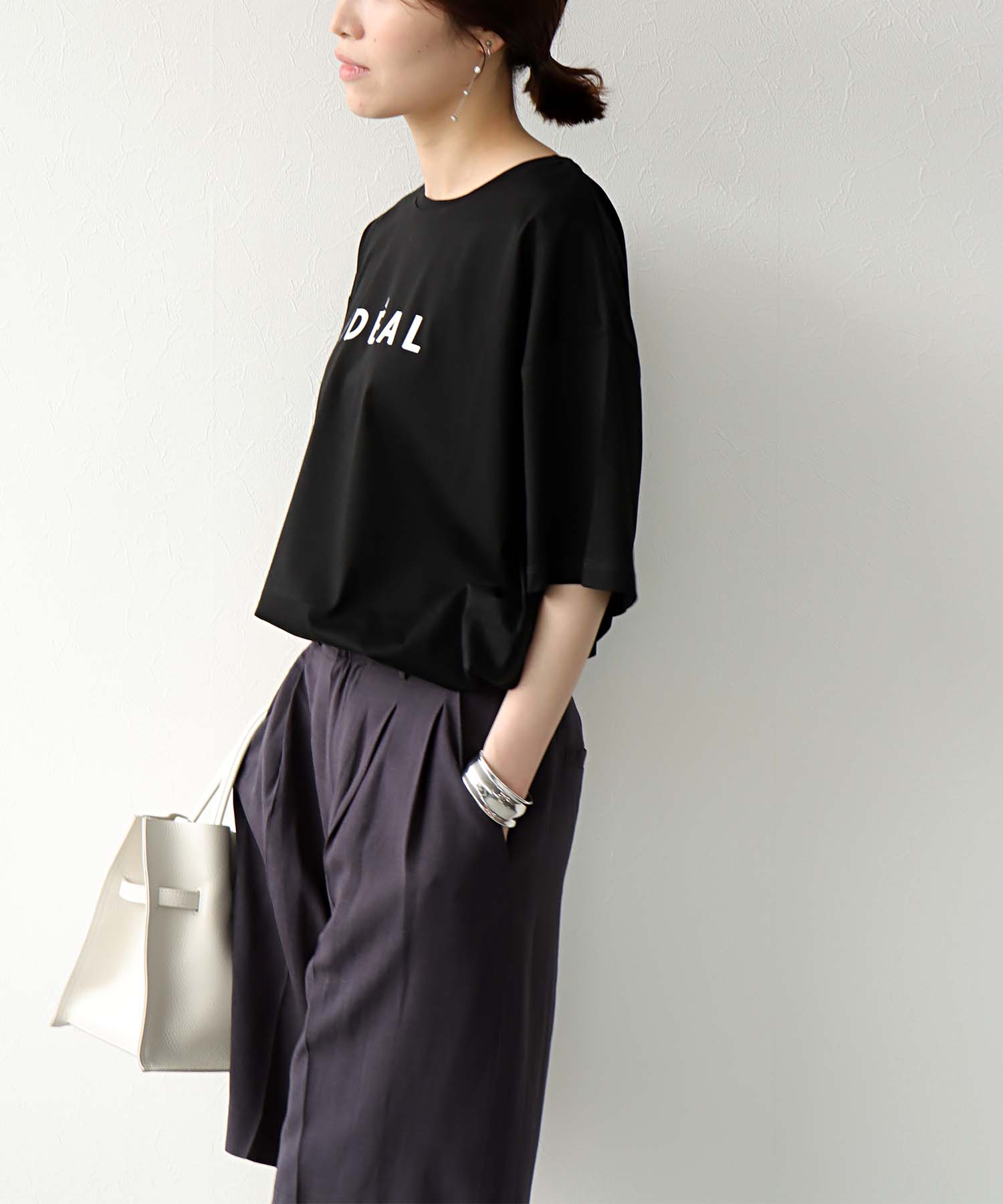 HE IDEALロゴ サイドファスナーTシャツ