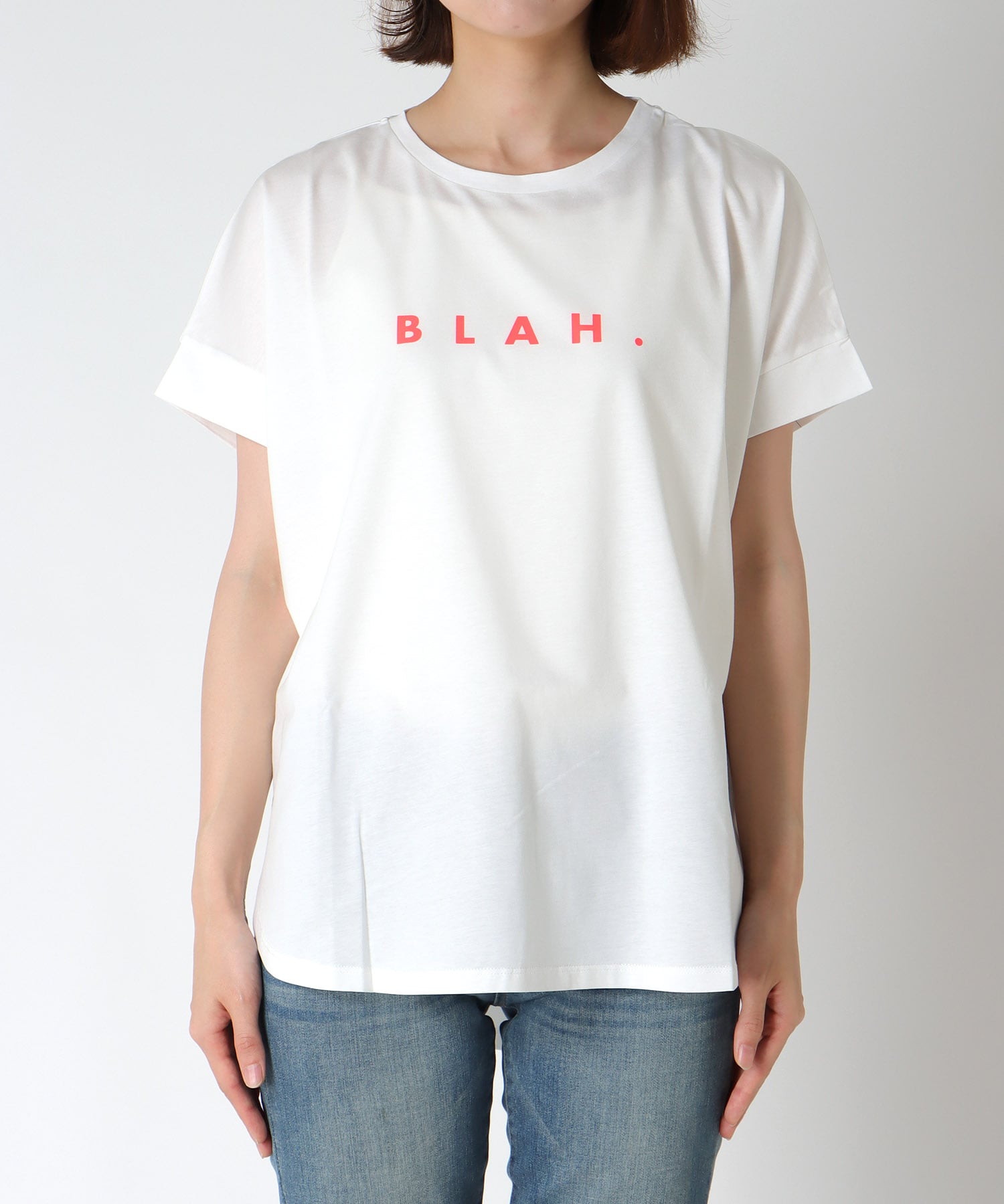 HE BLAH.ロゴTシャツ