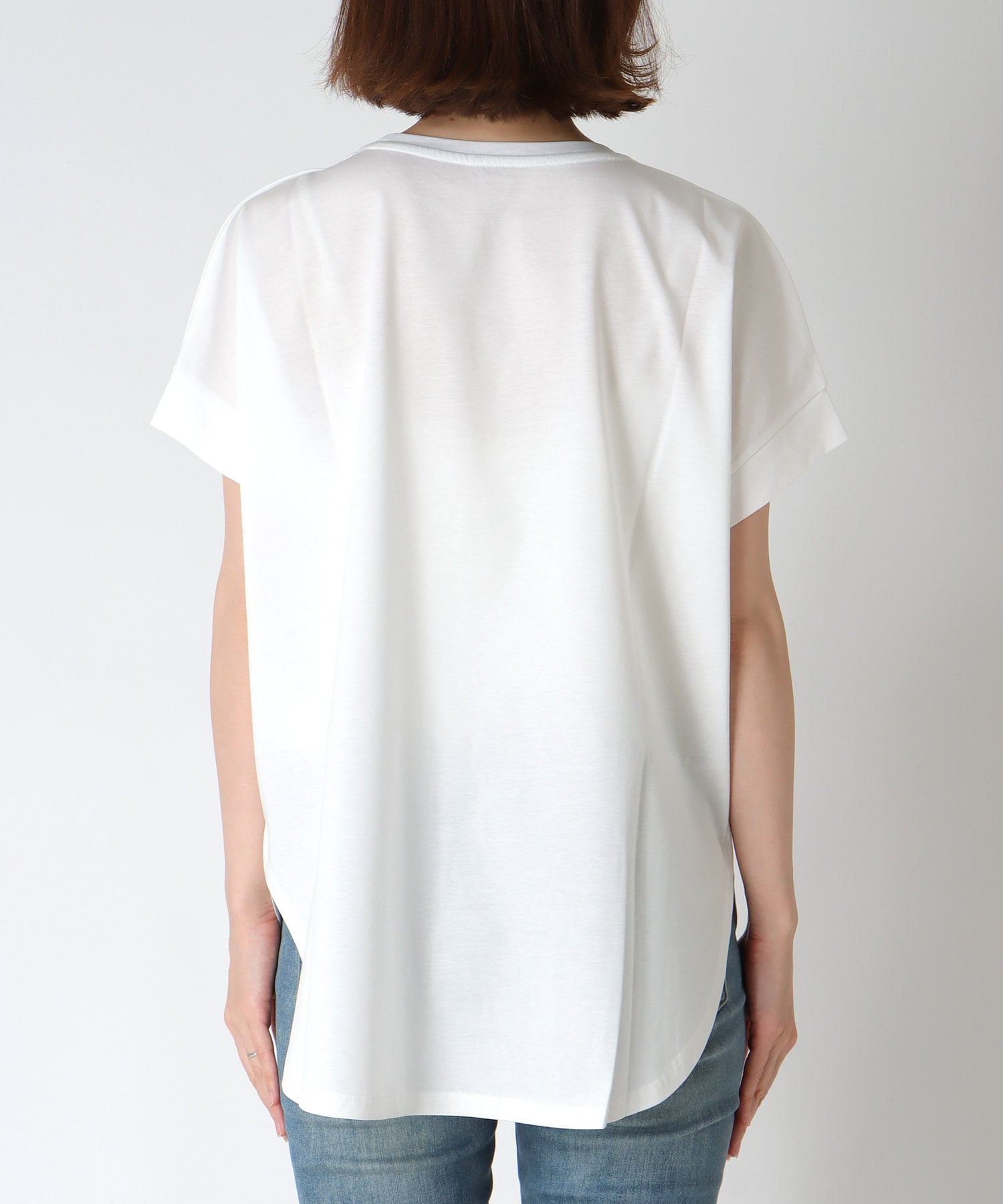 HE BLAH.ロゴTシャツ