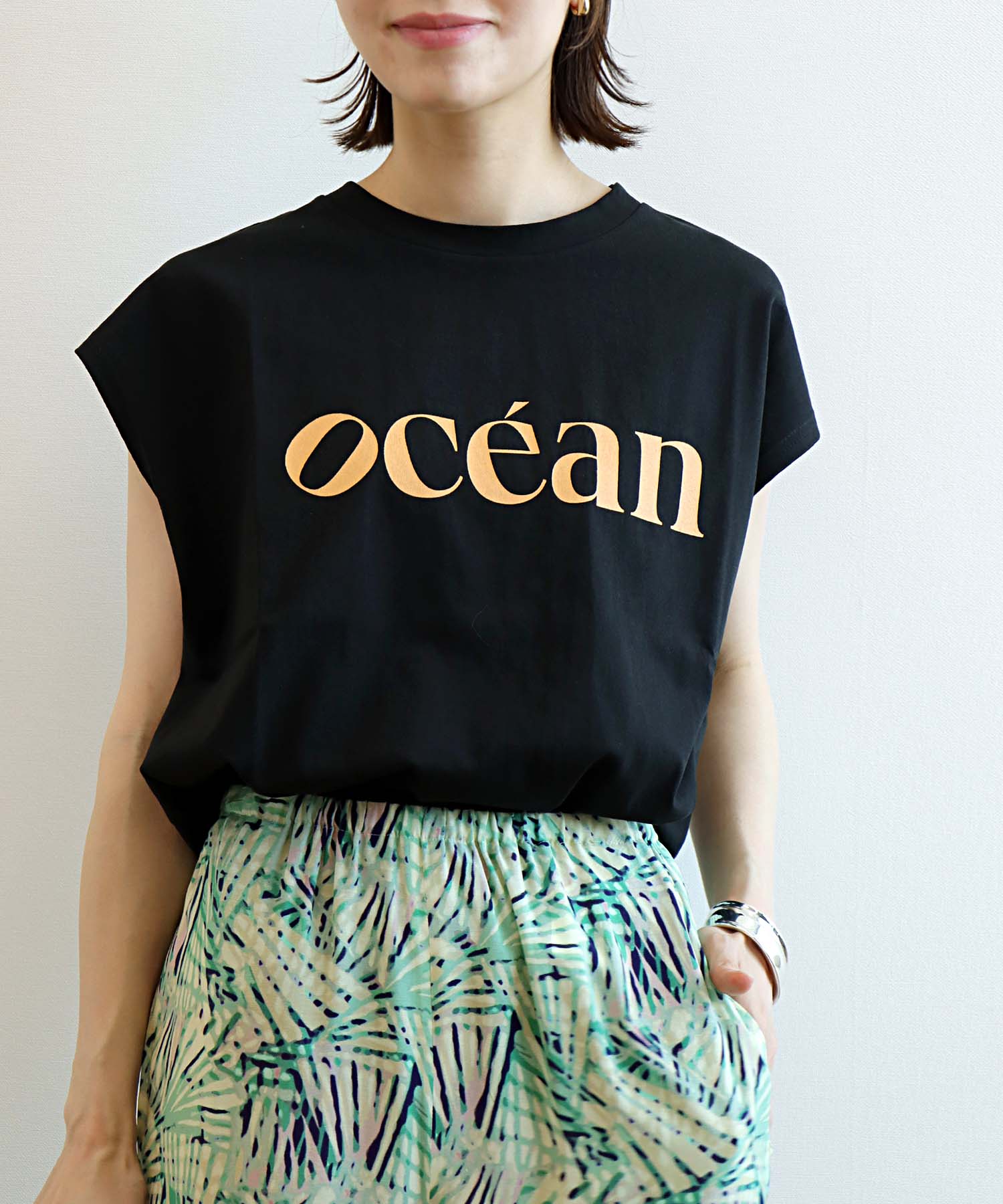 シンプルロゴフレンチＴシャツ