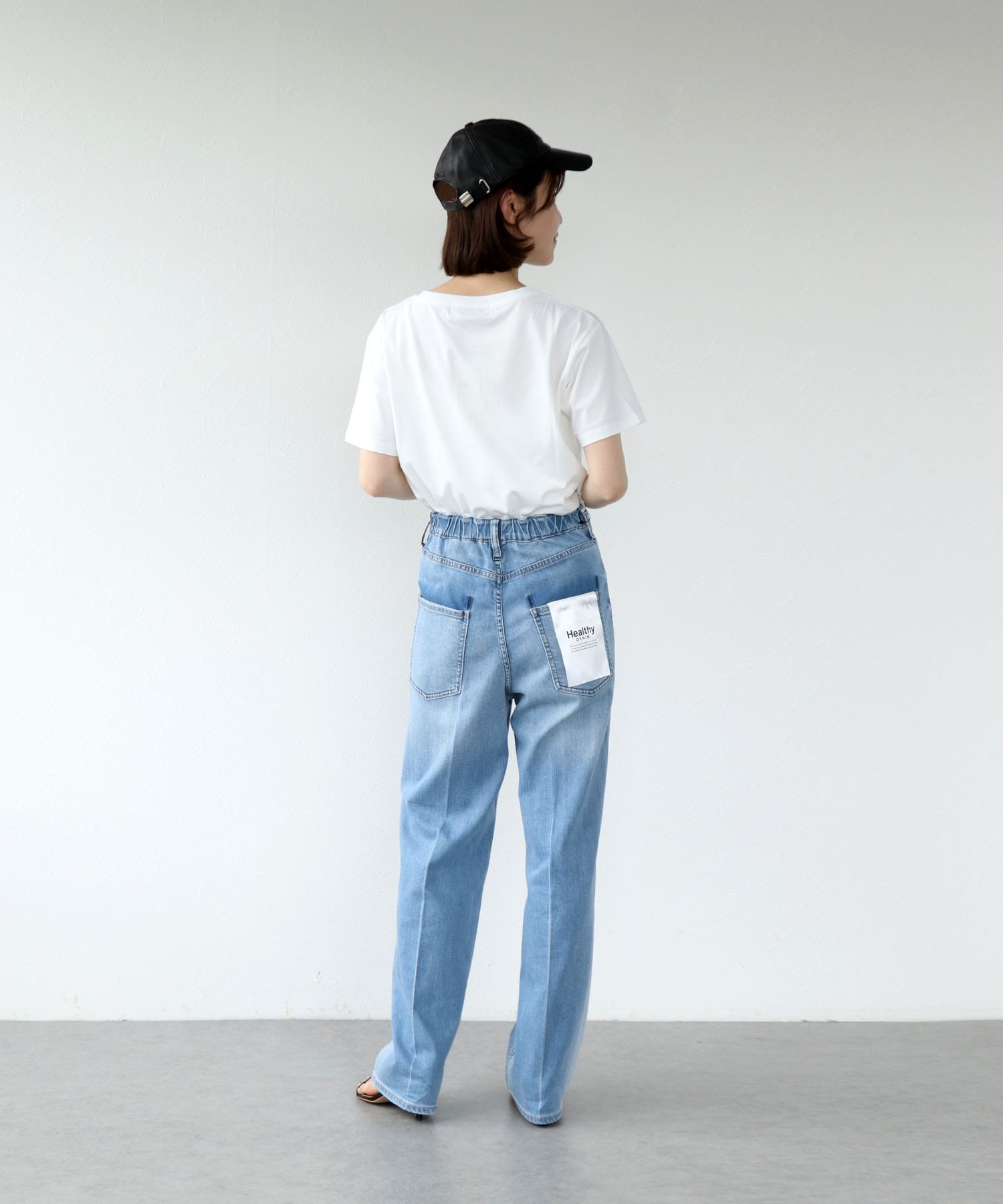 TRANOIプリントTシャツ