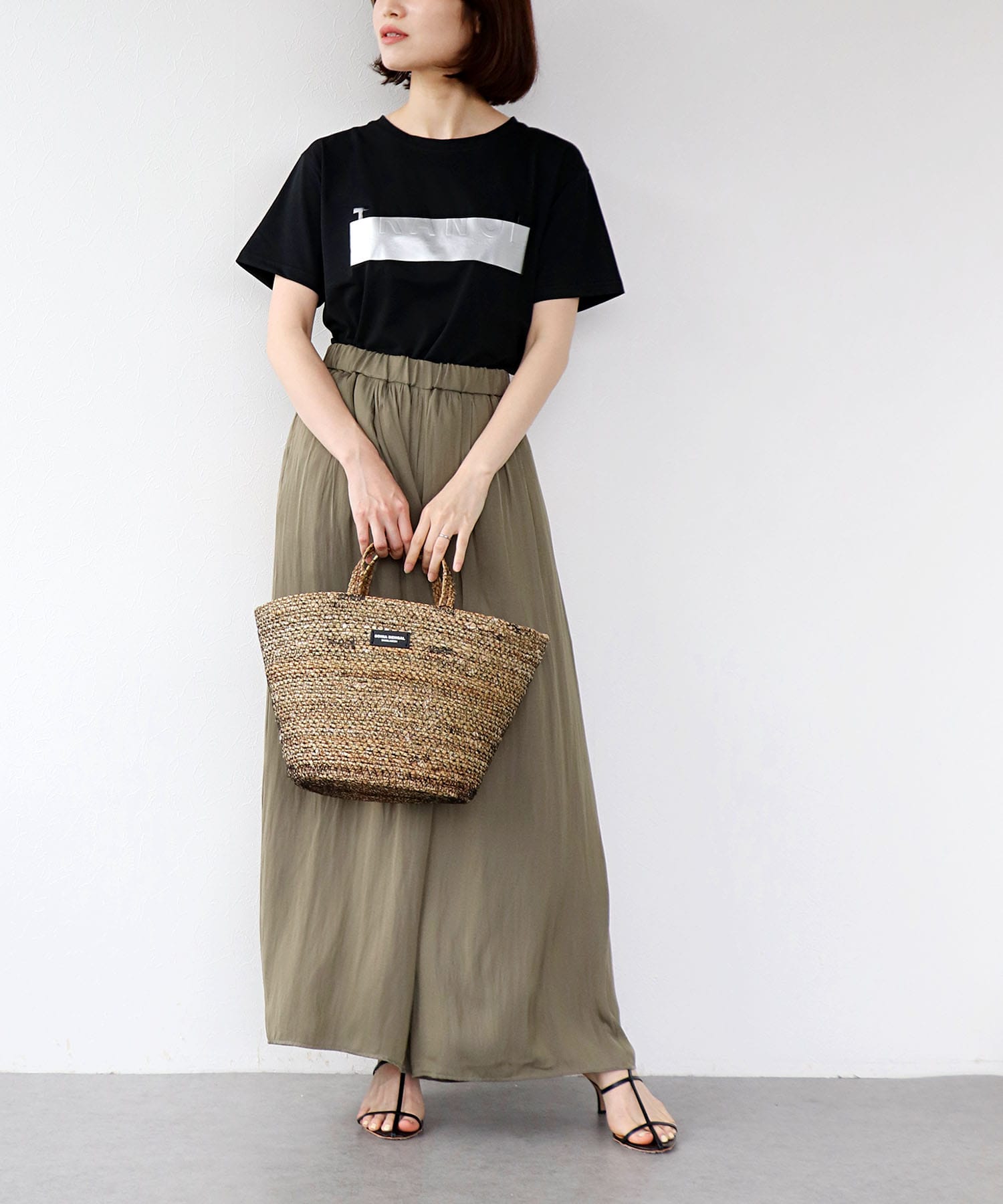 TRANOIプリントTシャツ