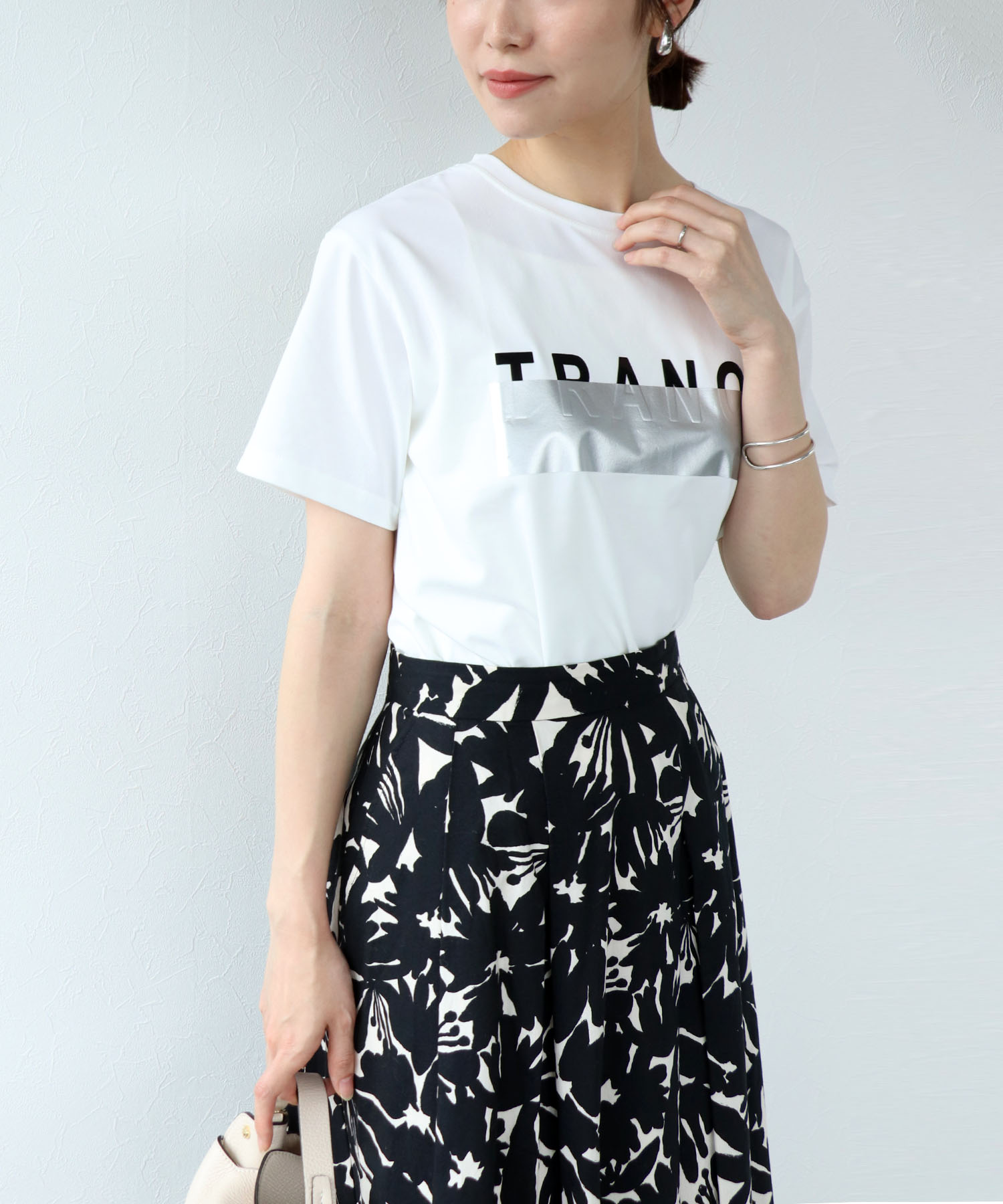 TRANOIプリントTシャツ