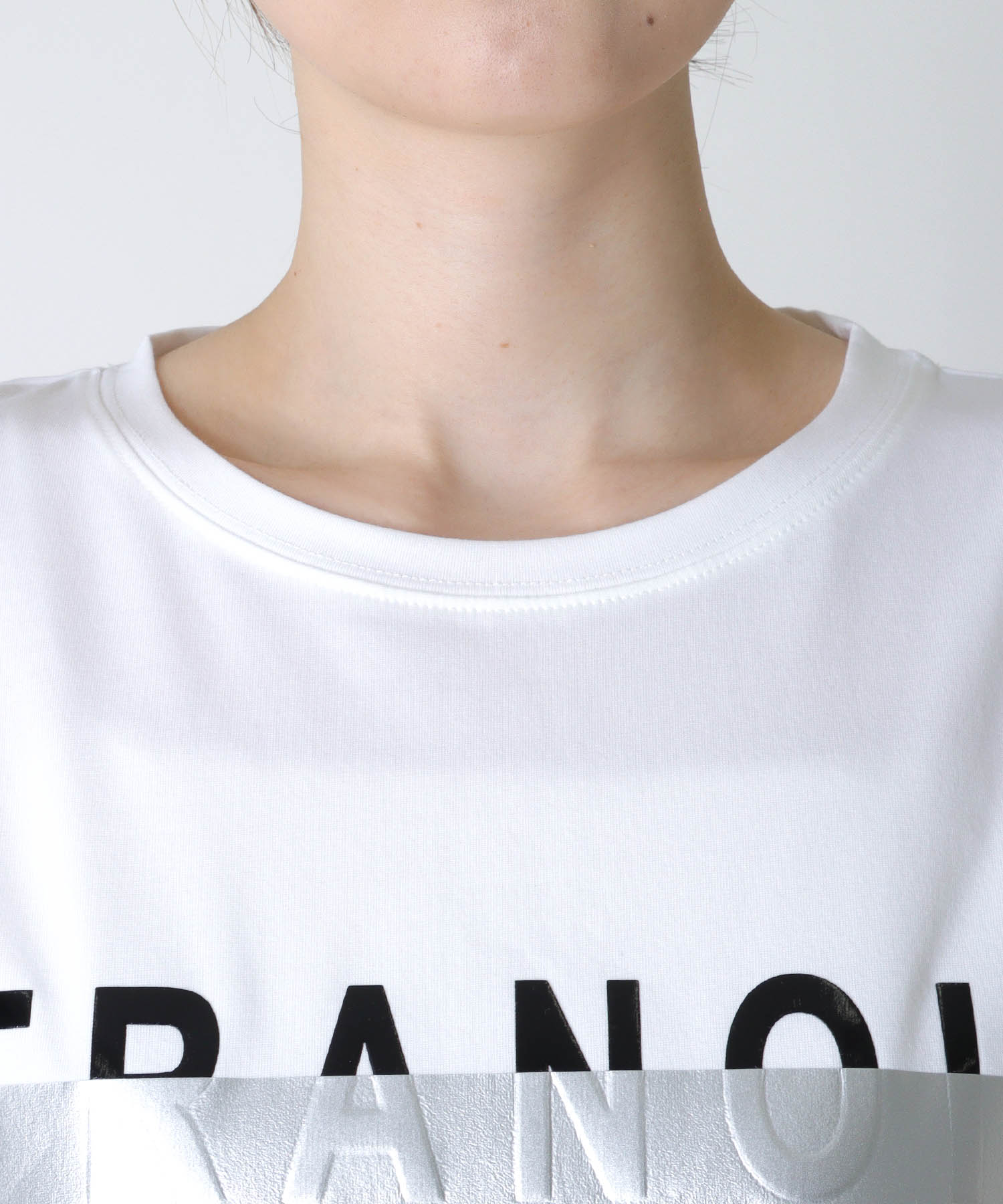 TRANOIプリントTシャツ