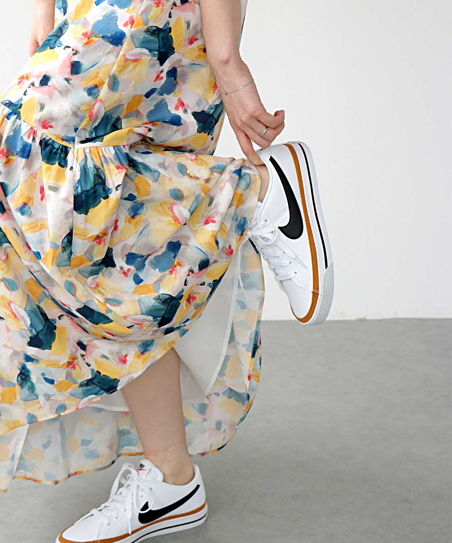 W COURT LEGACY NN DH3161【NIKE/ナイキ】