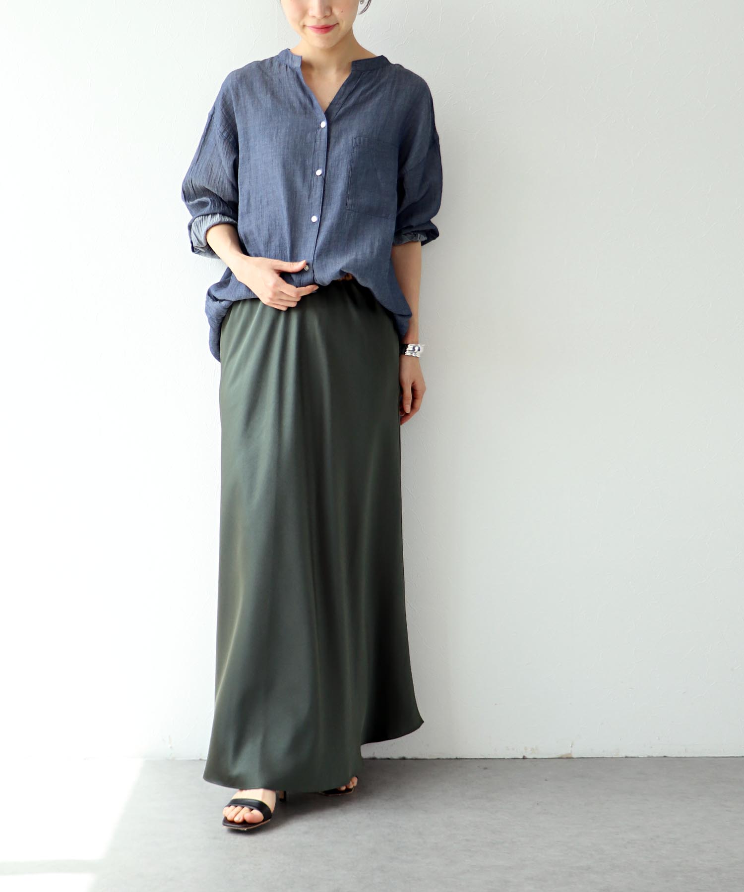 バックオープン シアーデニムシャツ