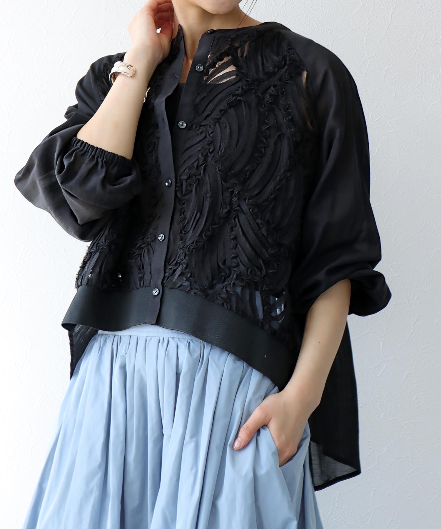 テープ刺繍レースカーディガン