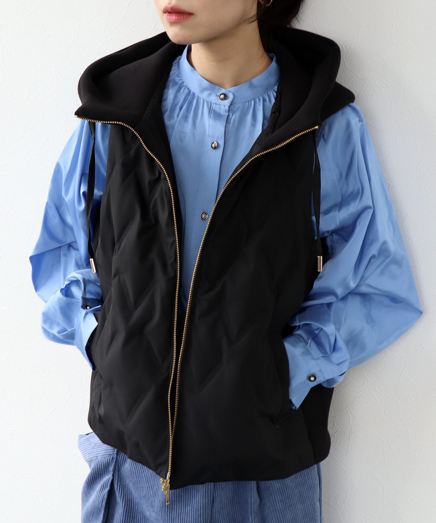 ステッチレスダウンベスト