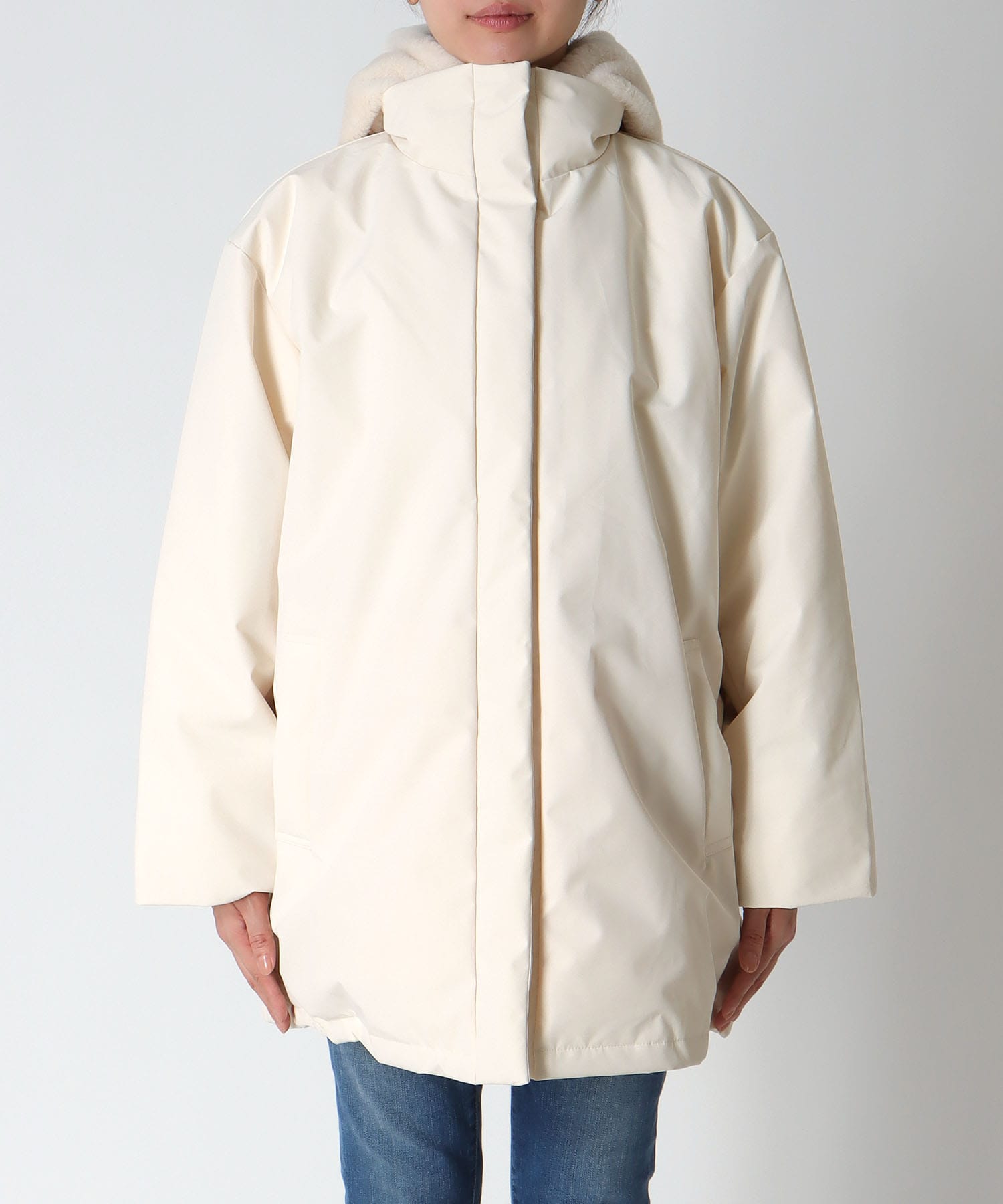 ステッチレス ライナー付きダウンジャケット