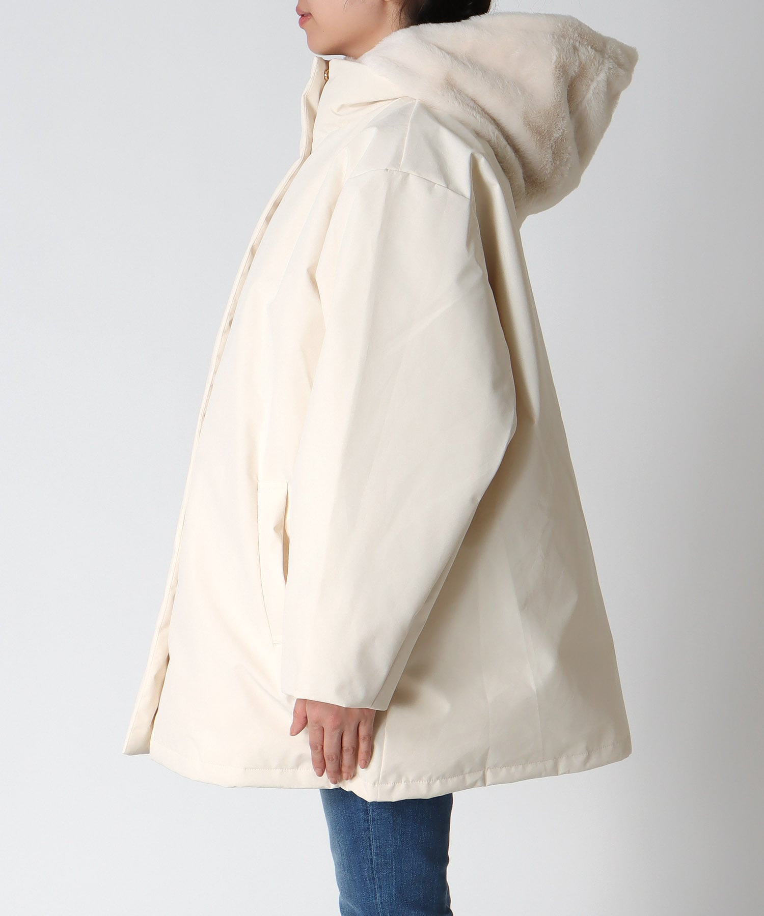 ステッチレス ライナー付きダウンジャケット